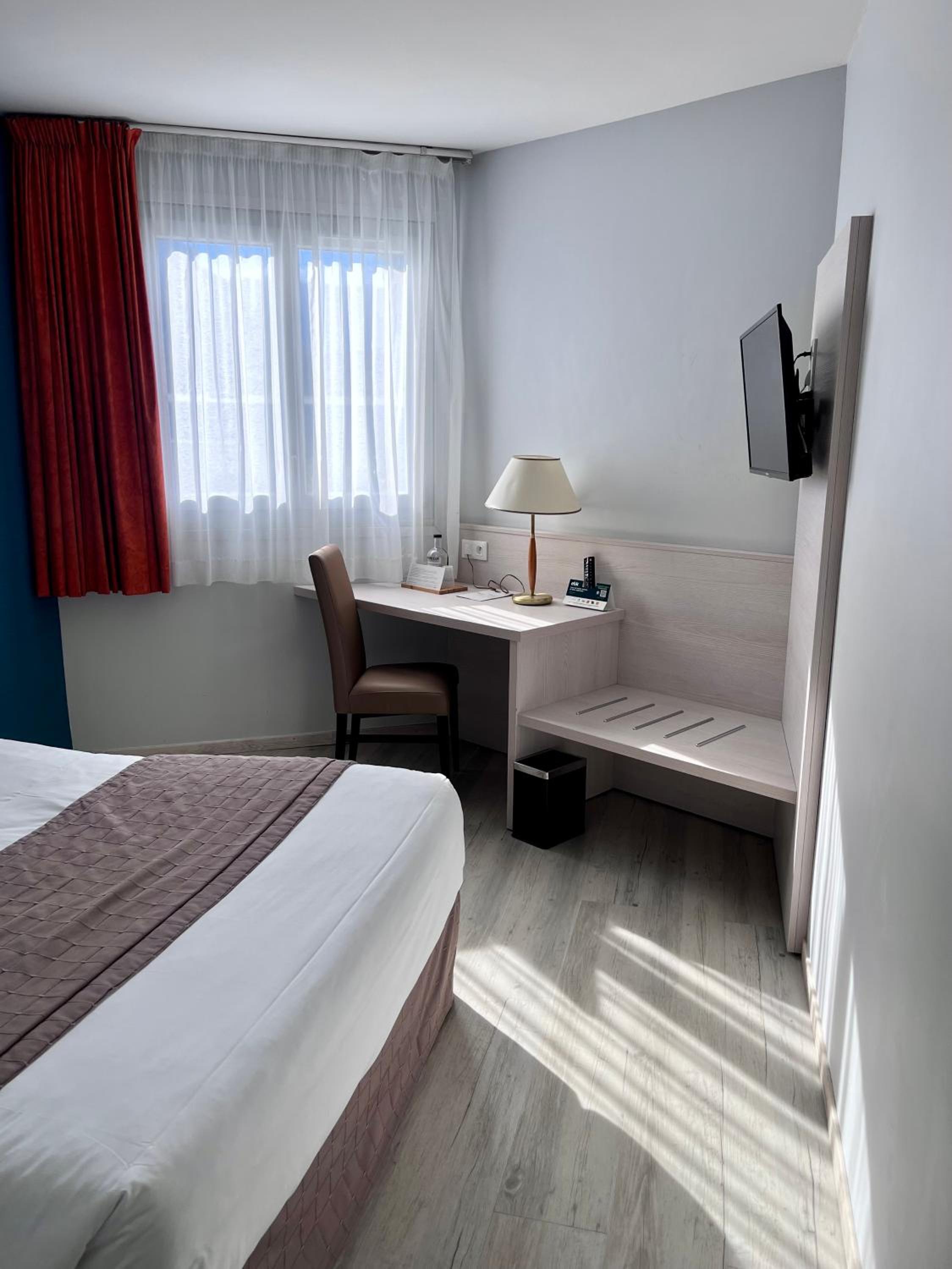 Classic Double Room