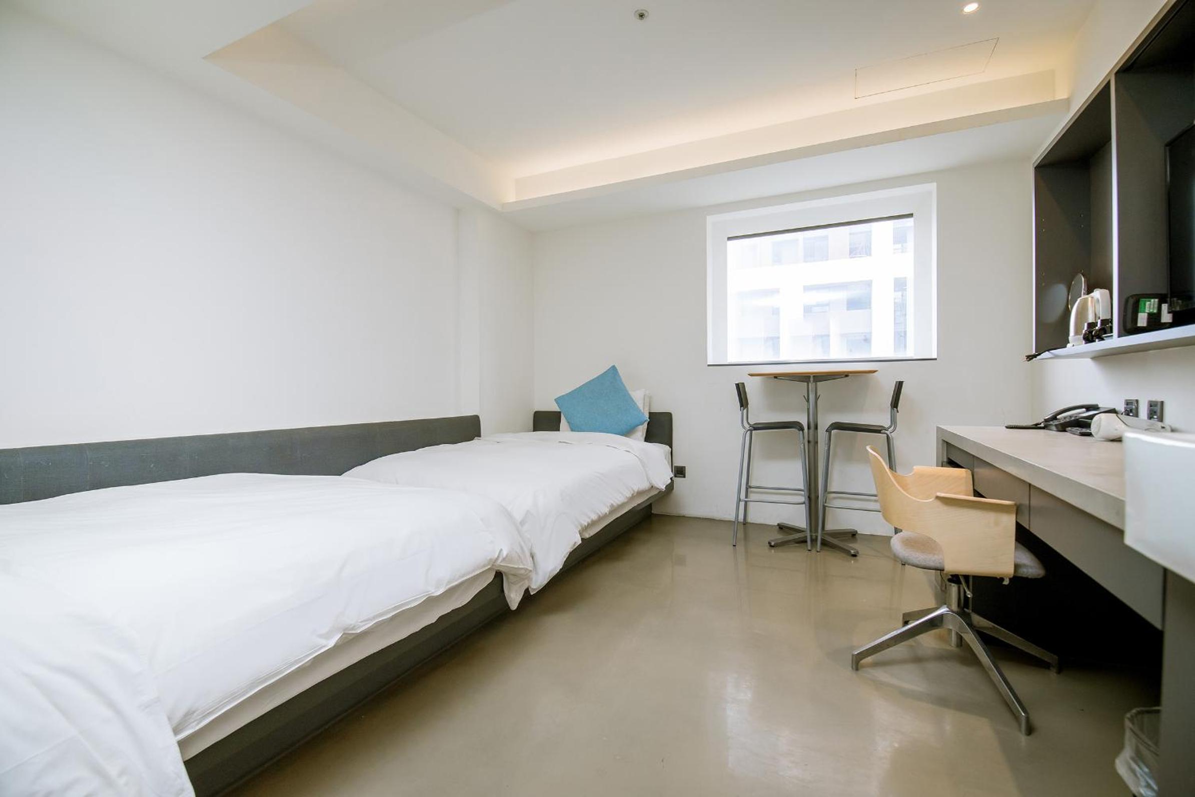Standard Twin Room photo 2