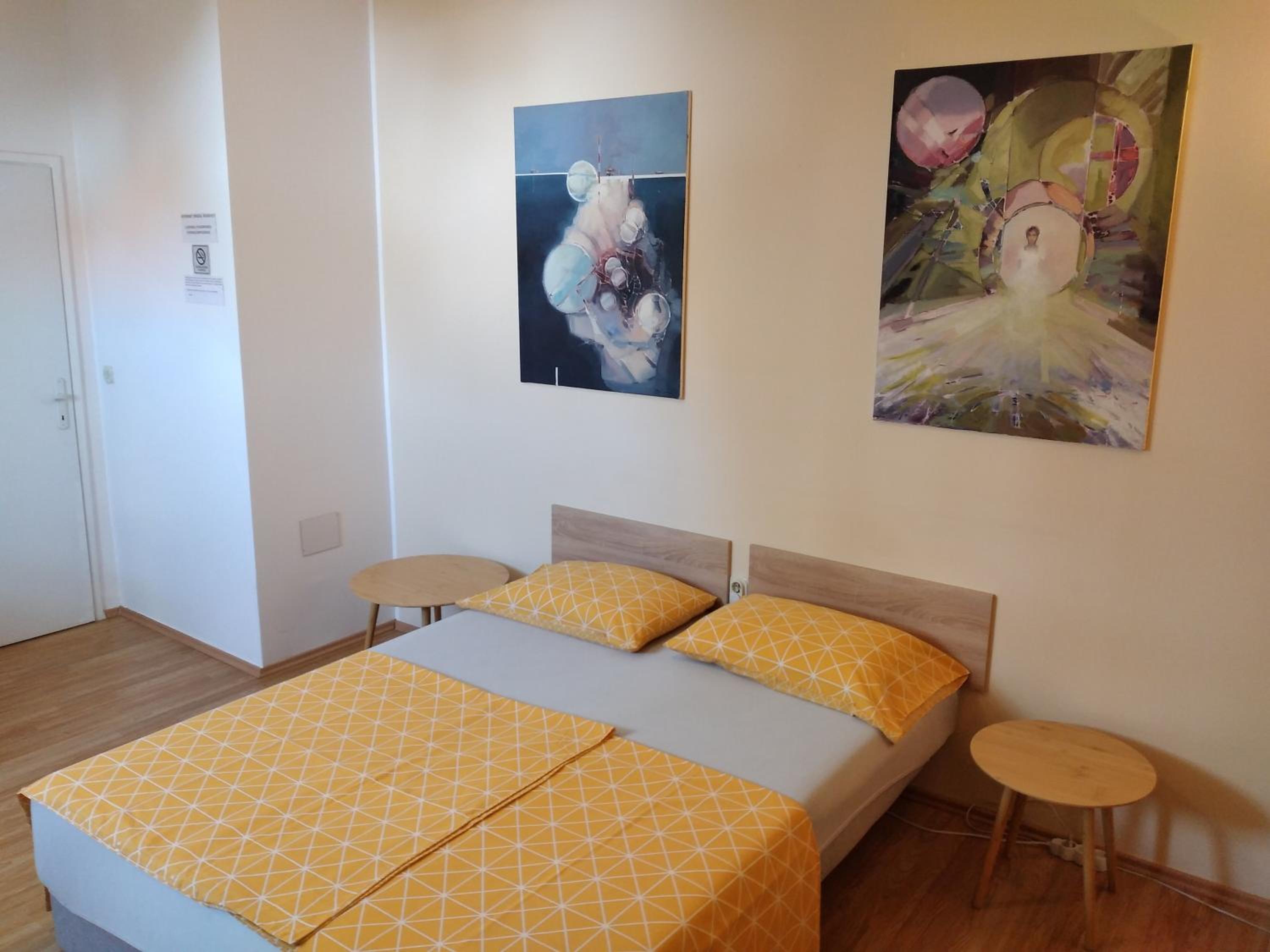Apartment - Photo 22