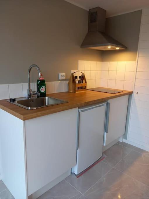 Two-Bedroom House photo 2