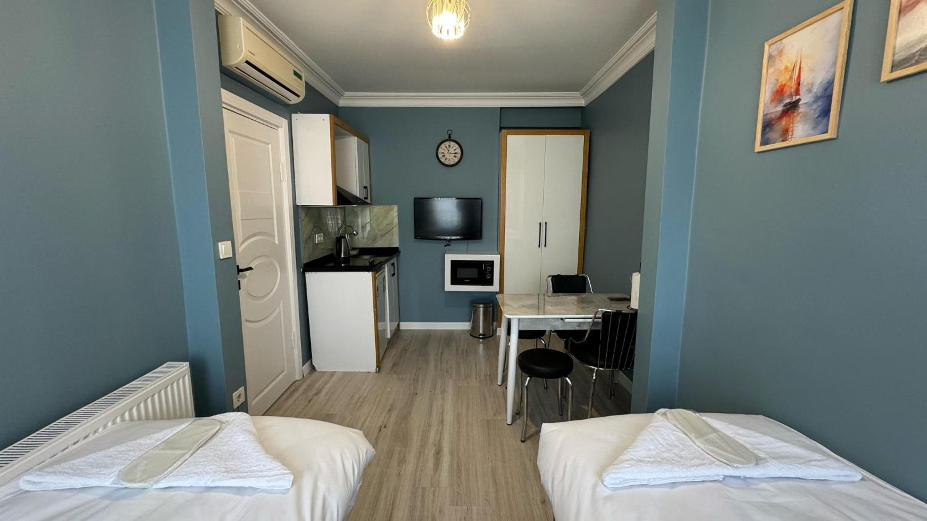 Comfort Quadruple Room photo 3