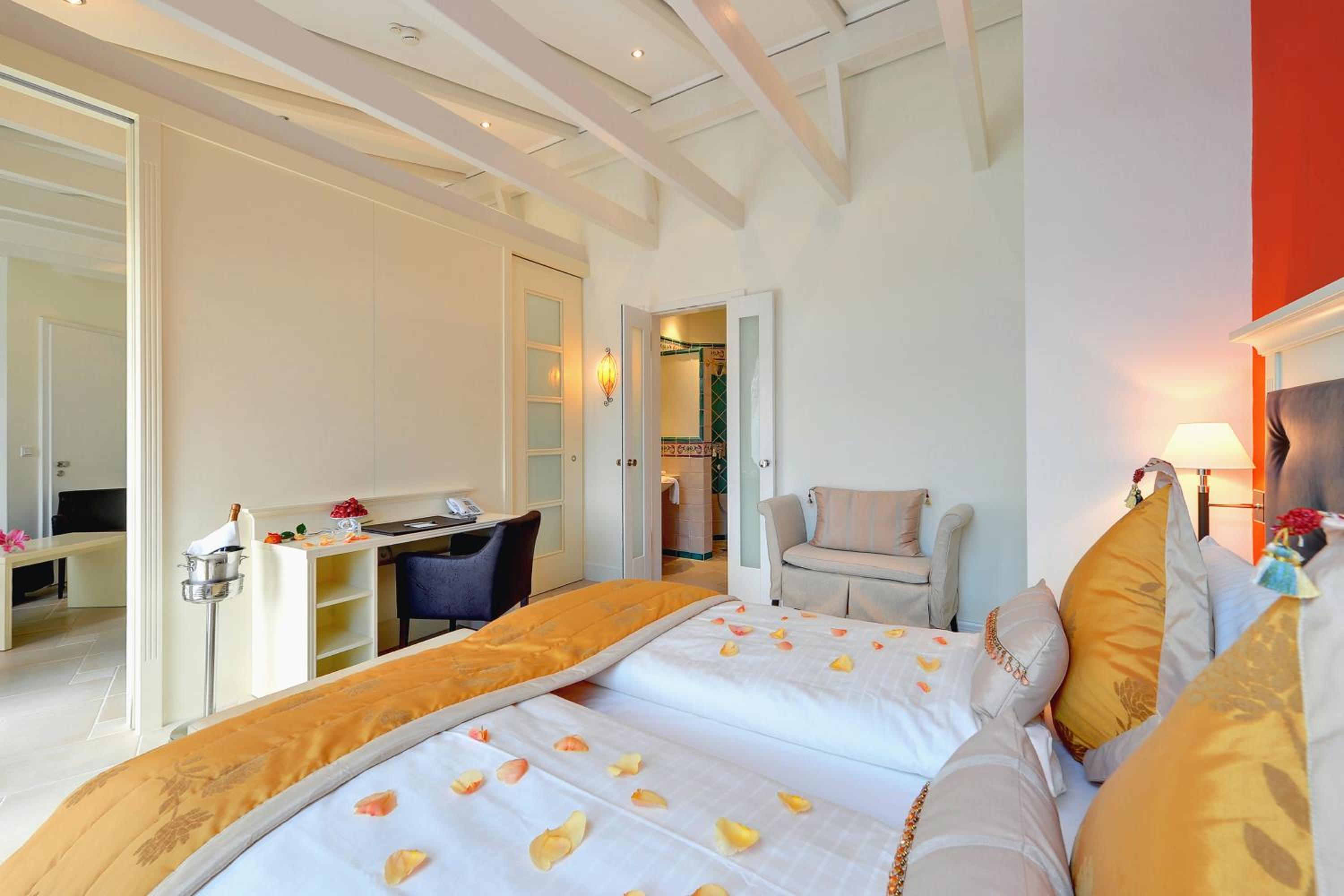 Junior Suite - Photo 6
