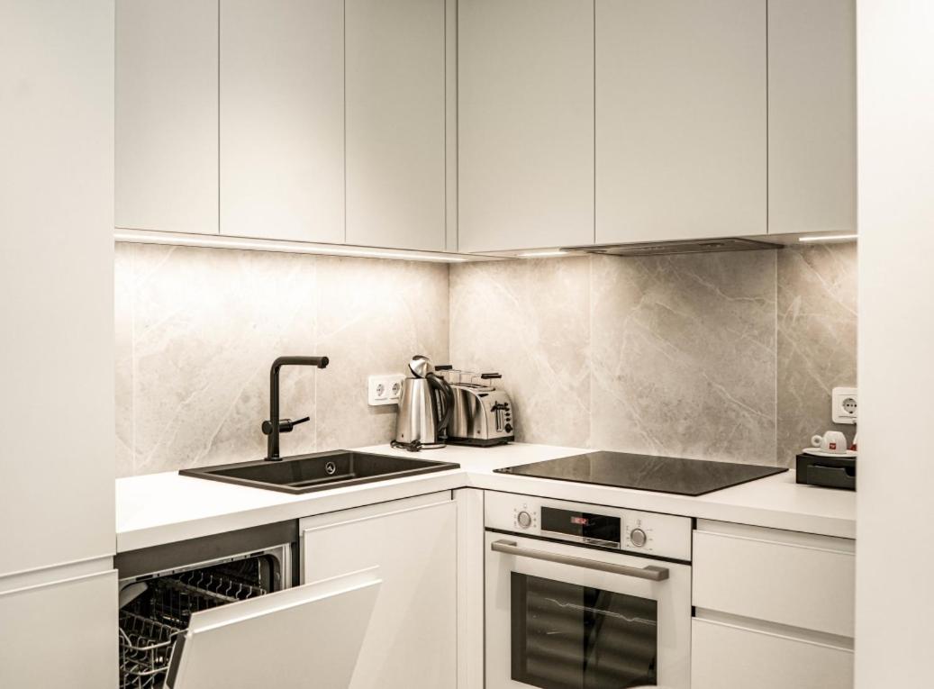 Apartment Assigned At Check In  - Photo 3