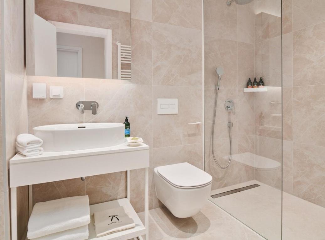 Apartment Assigned At Check In  - Photo 2