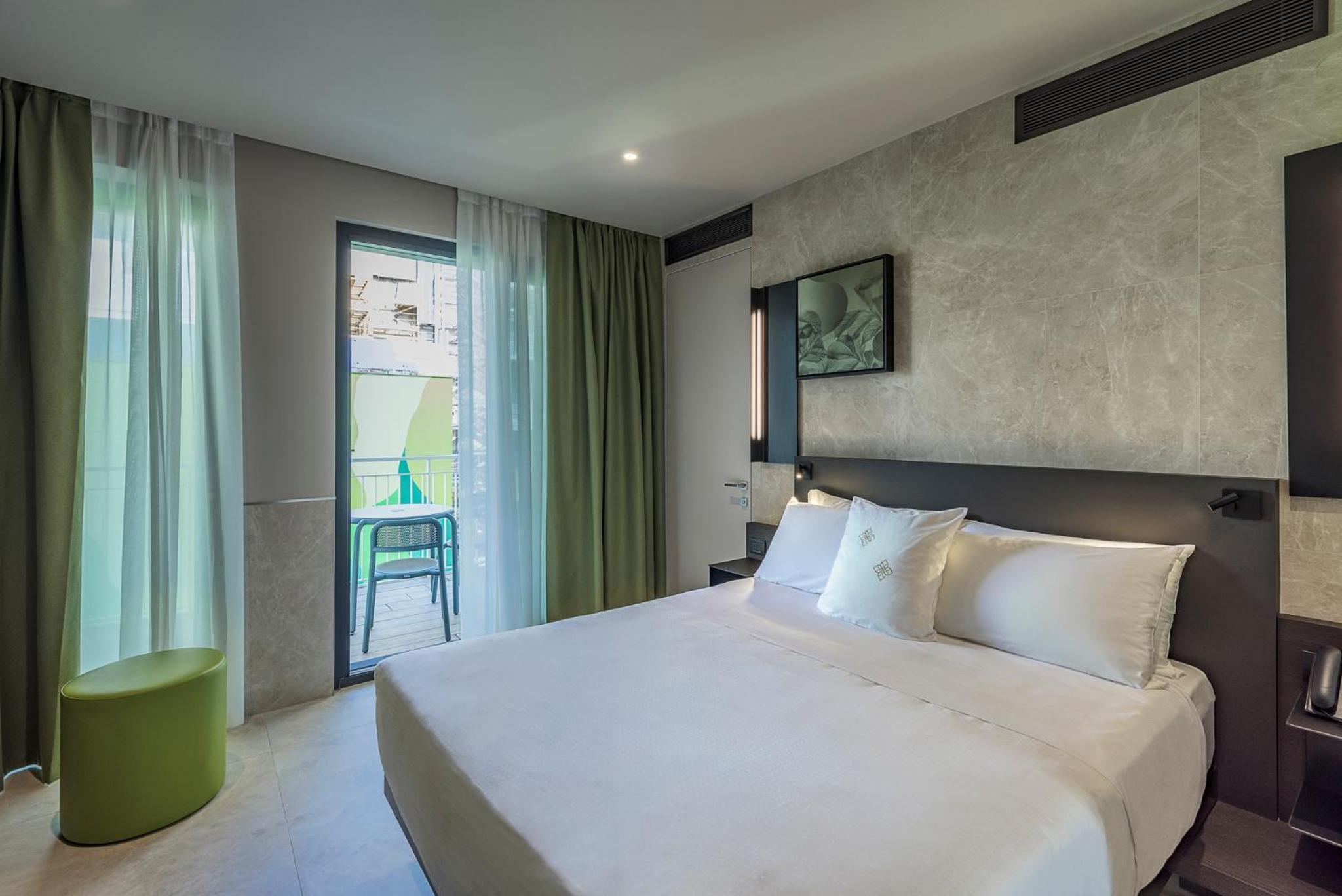 Double Room with Balcony photo 3