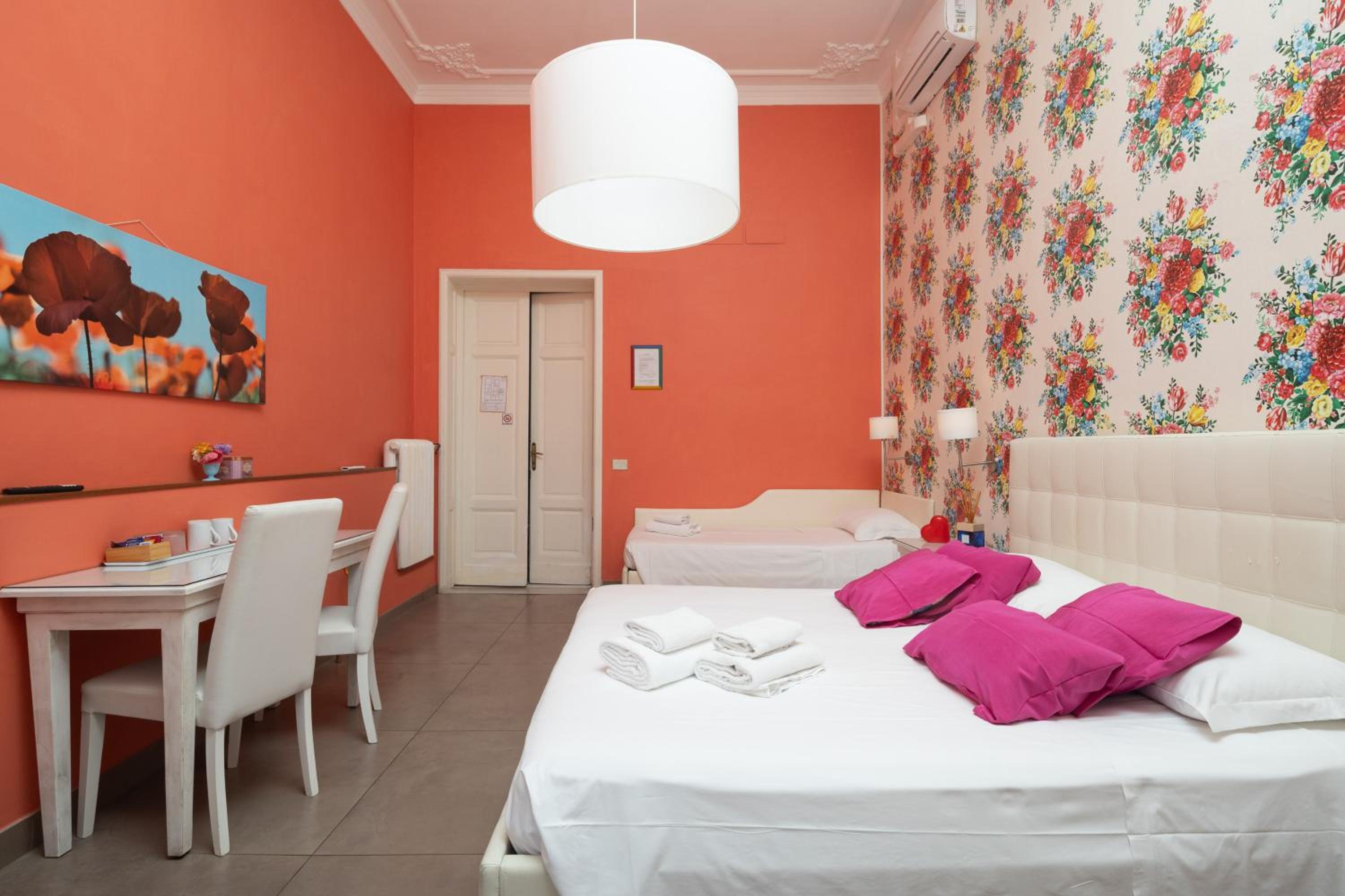 Triple Room photo 2