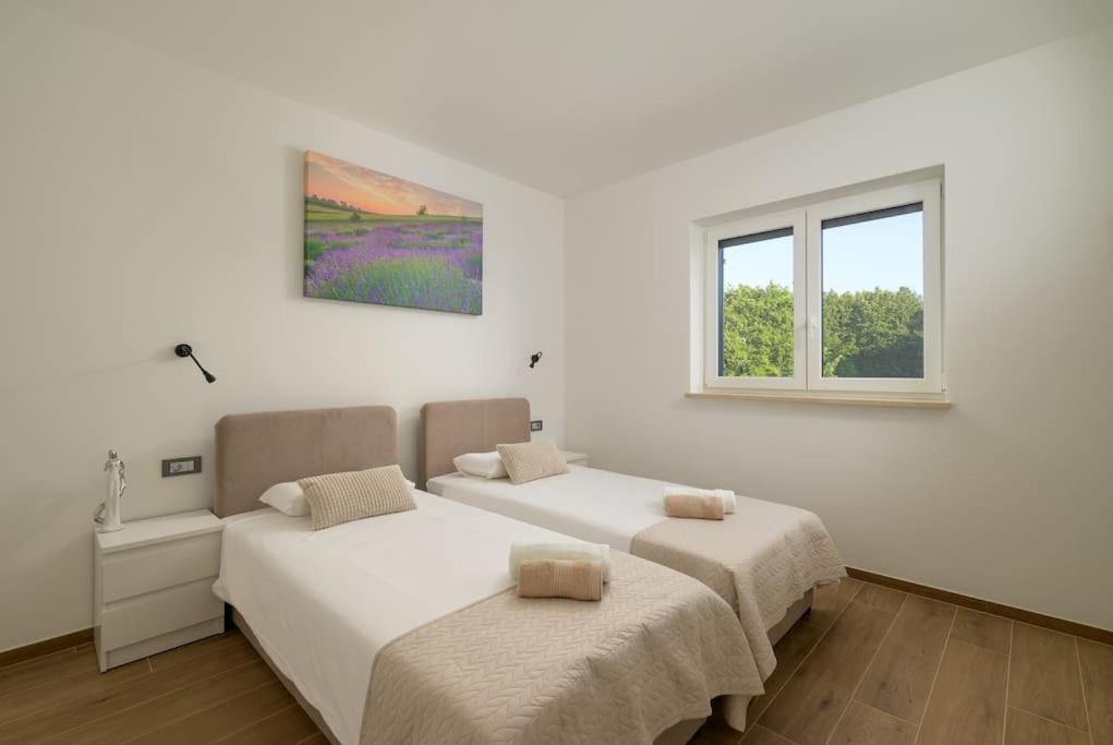 Three-Bedroom Villa photo 1