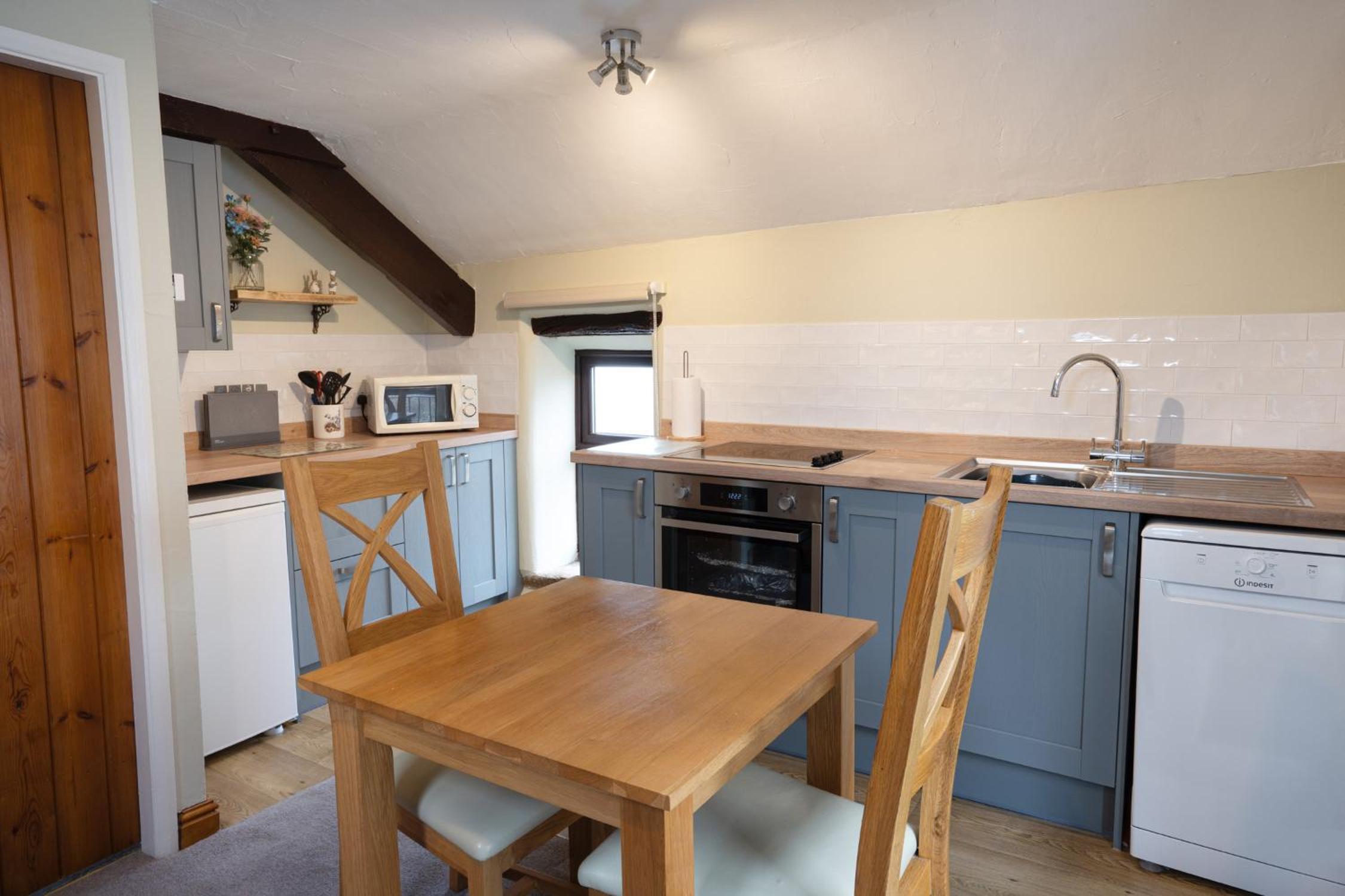 One-Bedroom Cottage - Bluebell photo 2