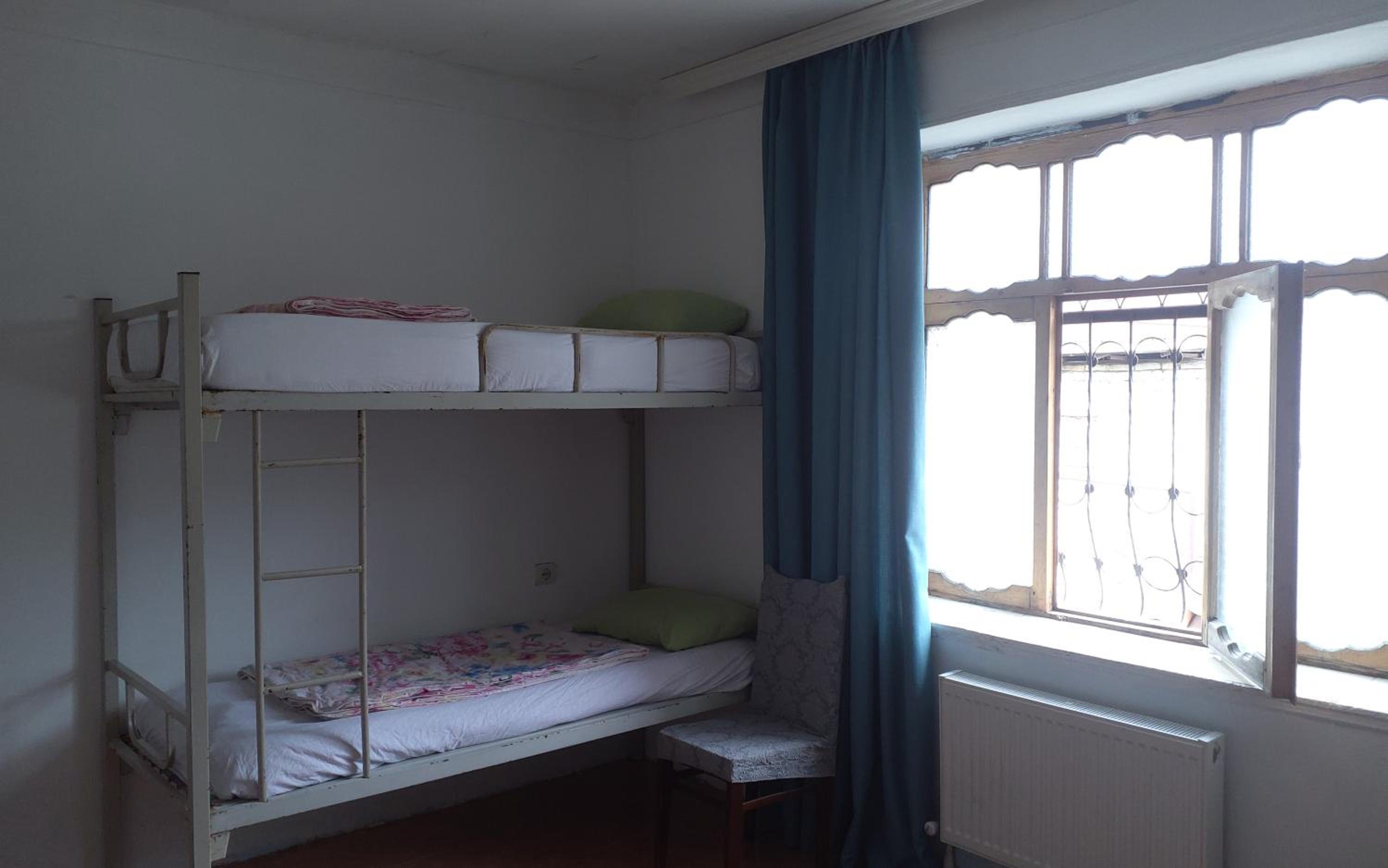 Bunk Bed In Mixed Dormitory Room photo 1