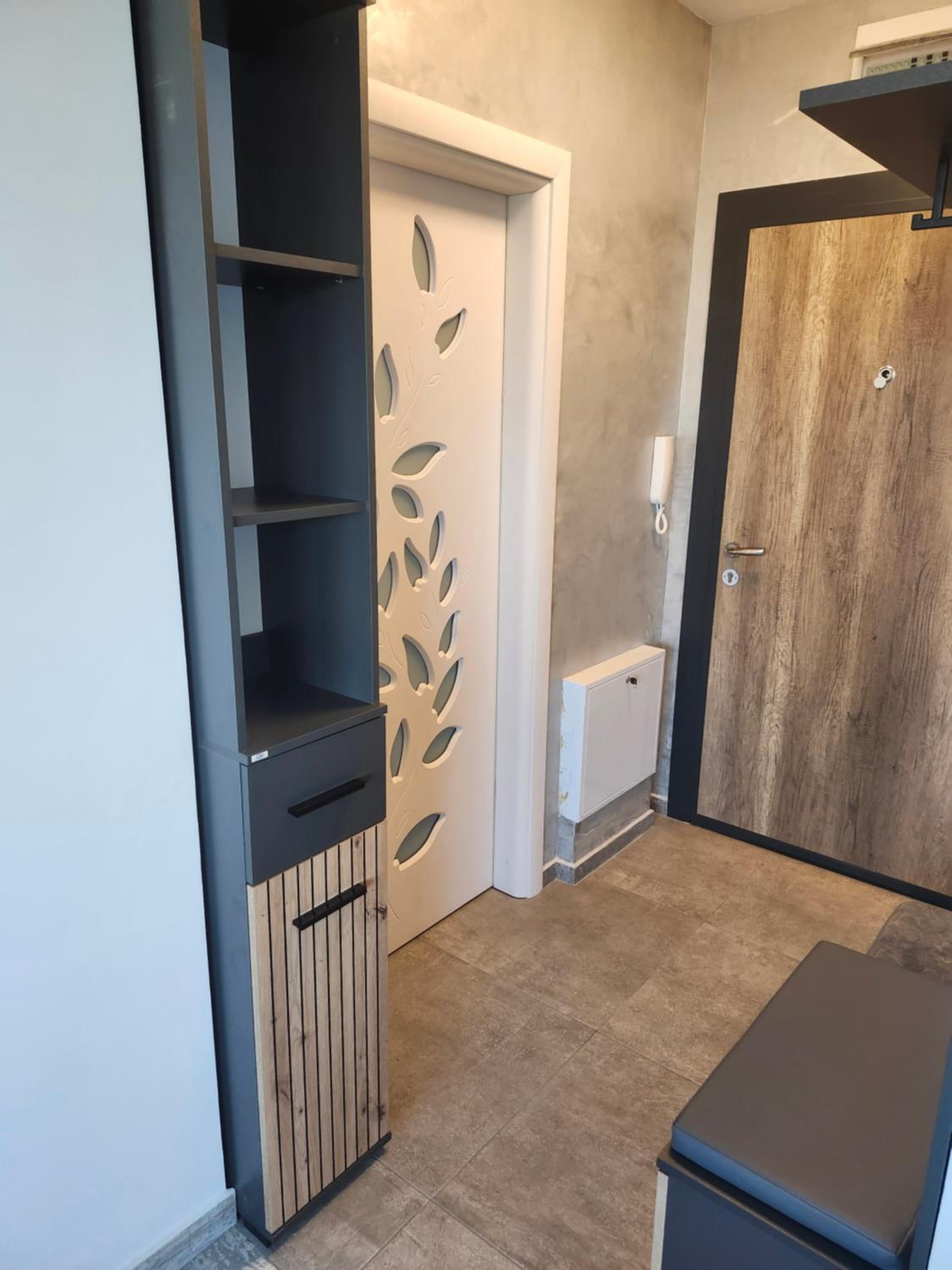 One-Bedroom Apartment with Balcony photo 1