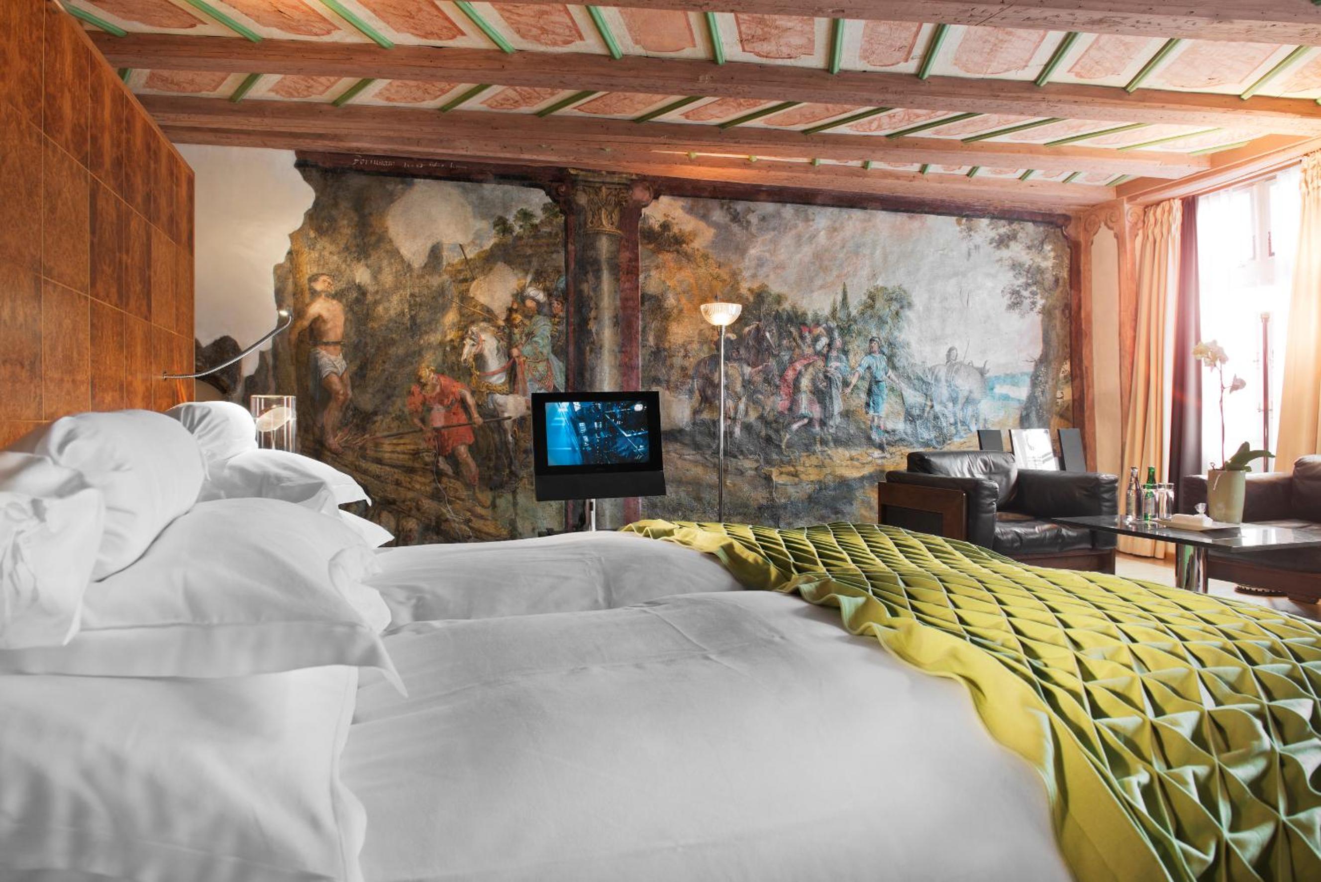 Junior Suite (Non Smoking)