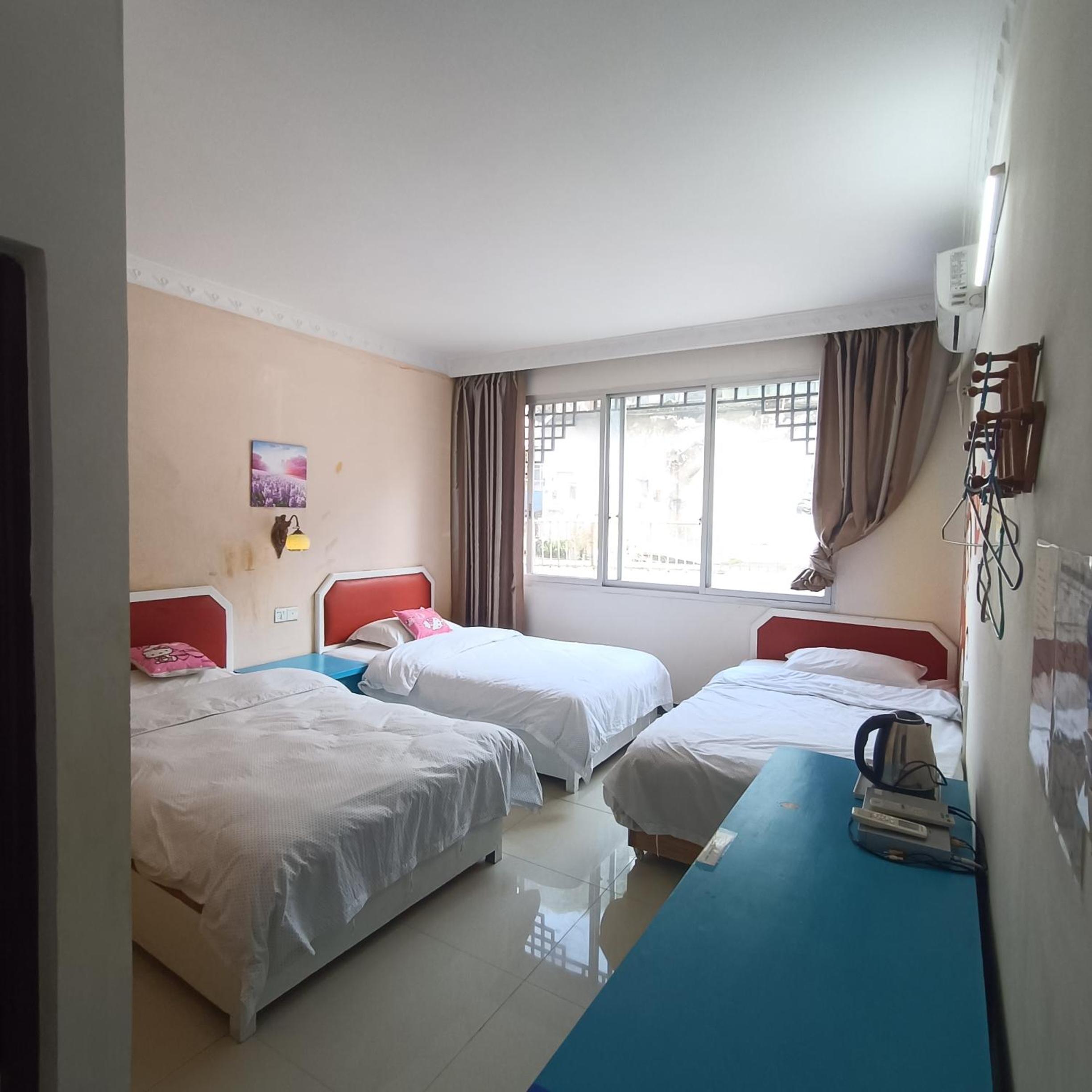 Comfort Triple Room photo 3