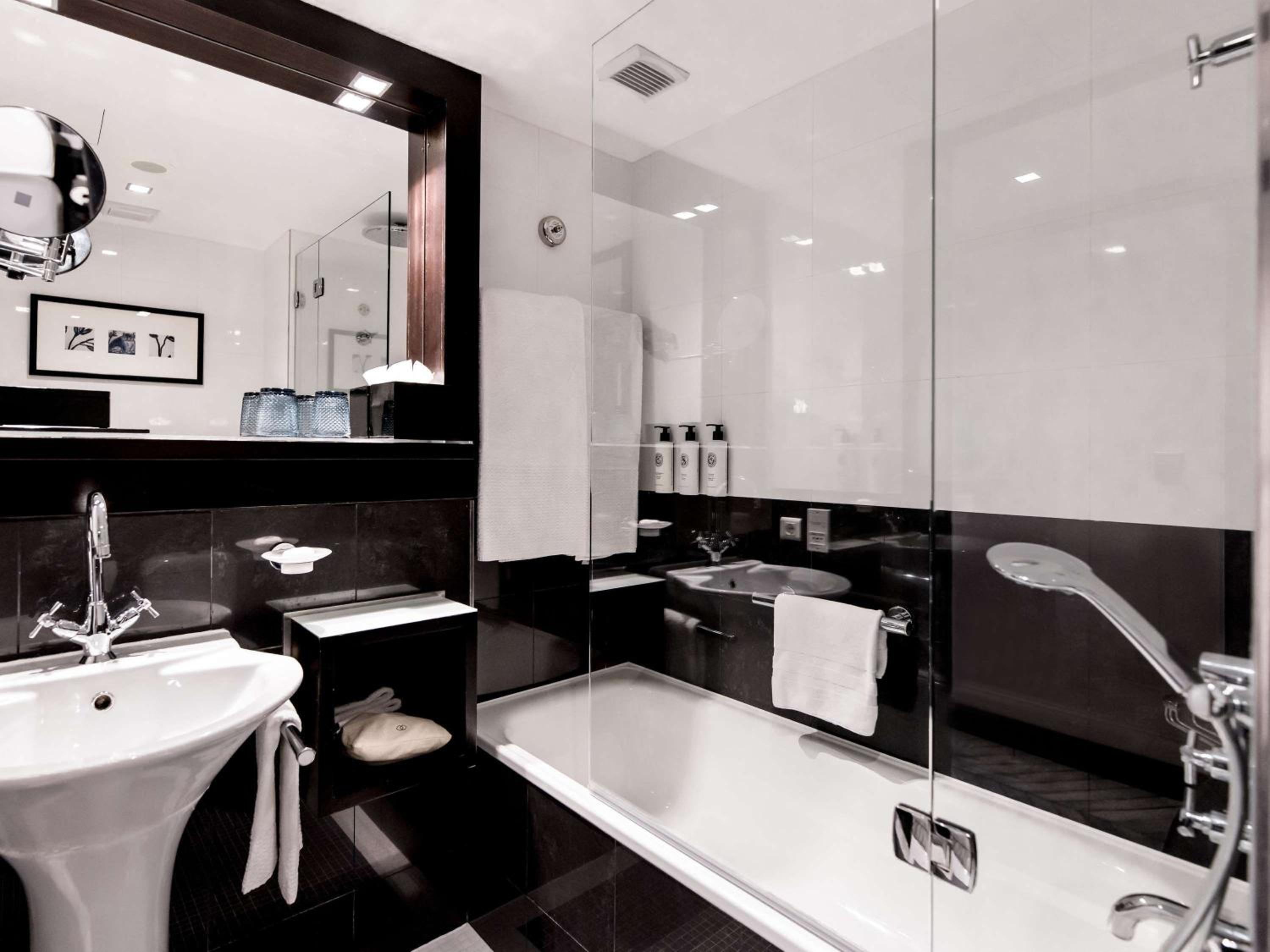 Junior Suite - Photo 8