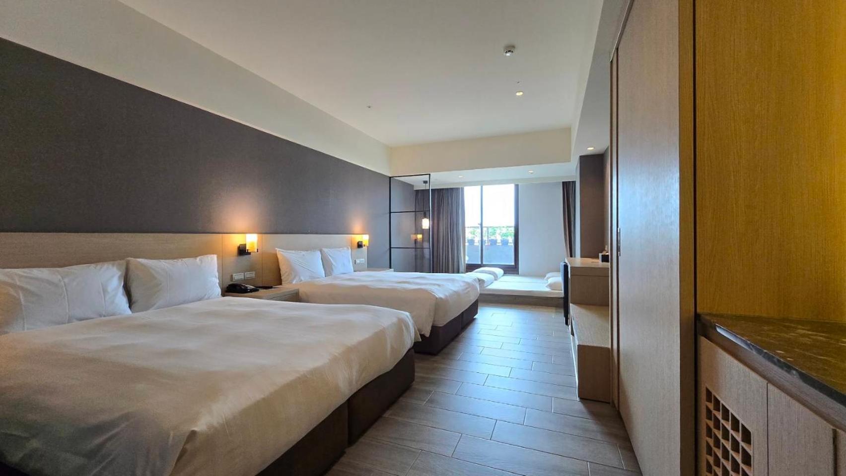 Deluxe Queen Room with Two Queen Beds