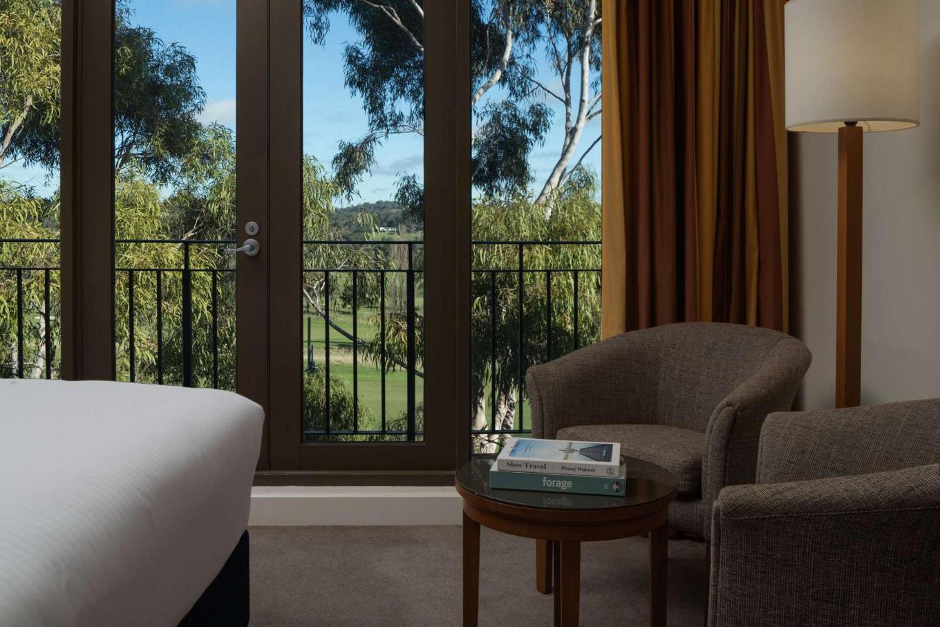 Family Room with Golf View - Photo 4