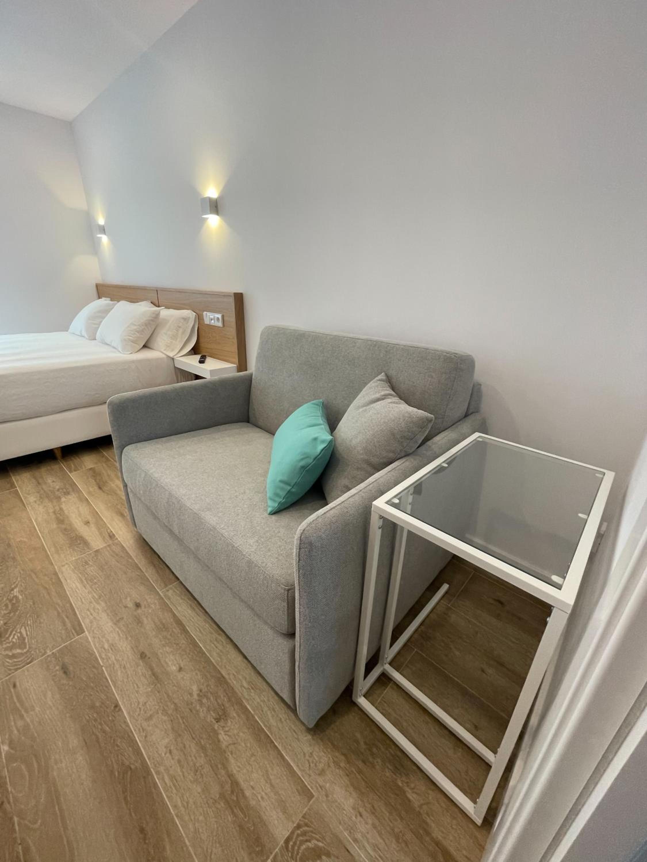 Queen Room - Disability Access photo 3
