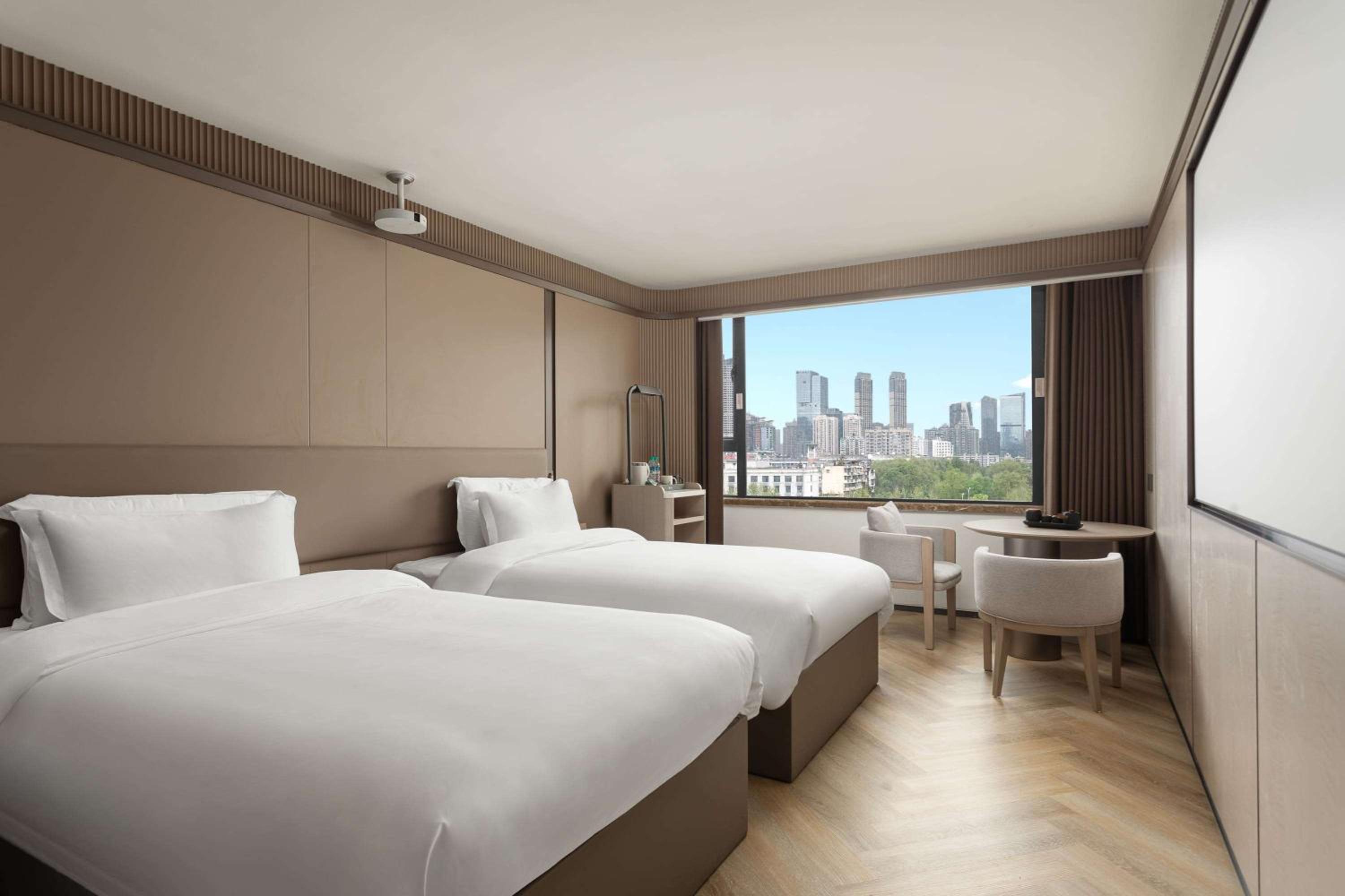 Deluxe Twin Room - Non-Smoking