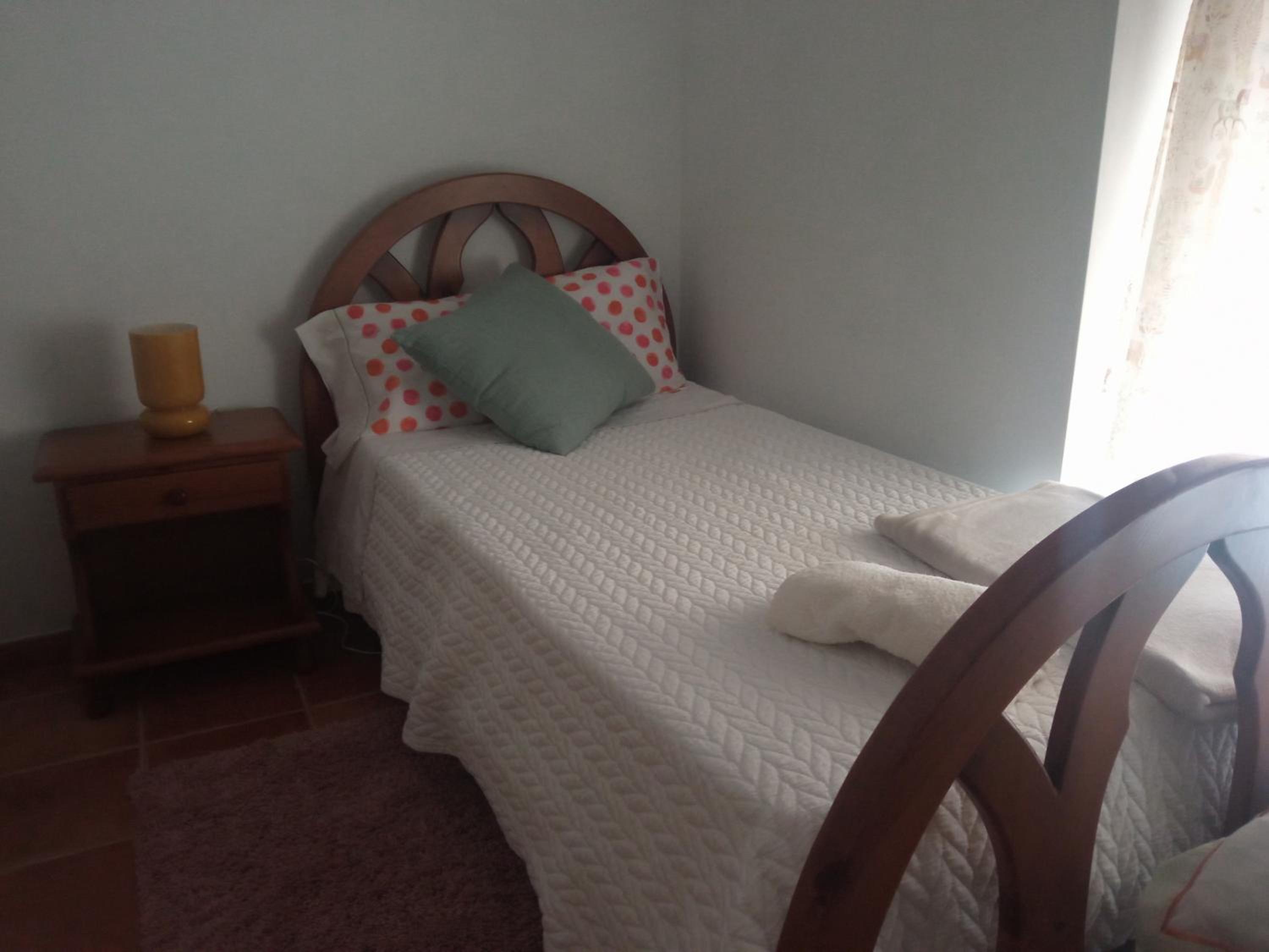 Four-Bedroom House - Photo 4