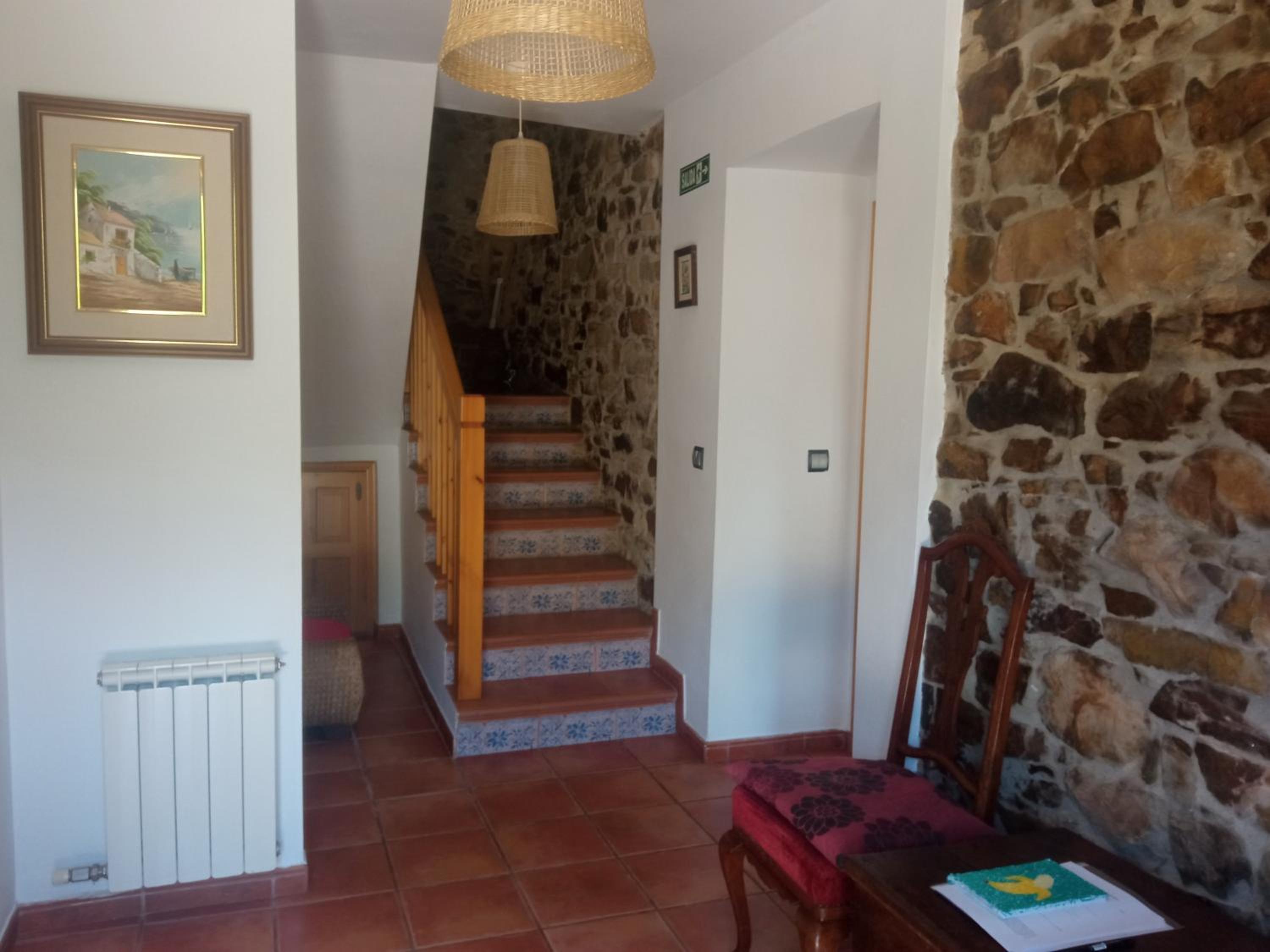 Four-Bedroom House - Photo 6