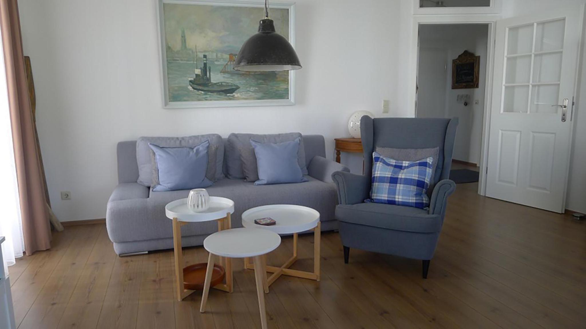 Apartment photo 1