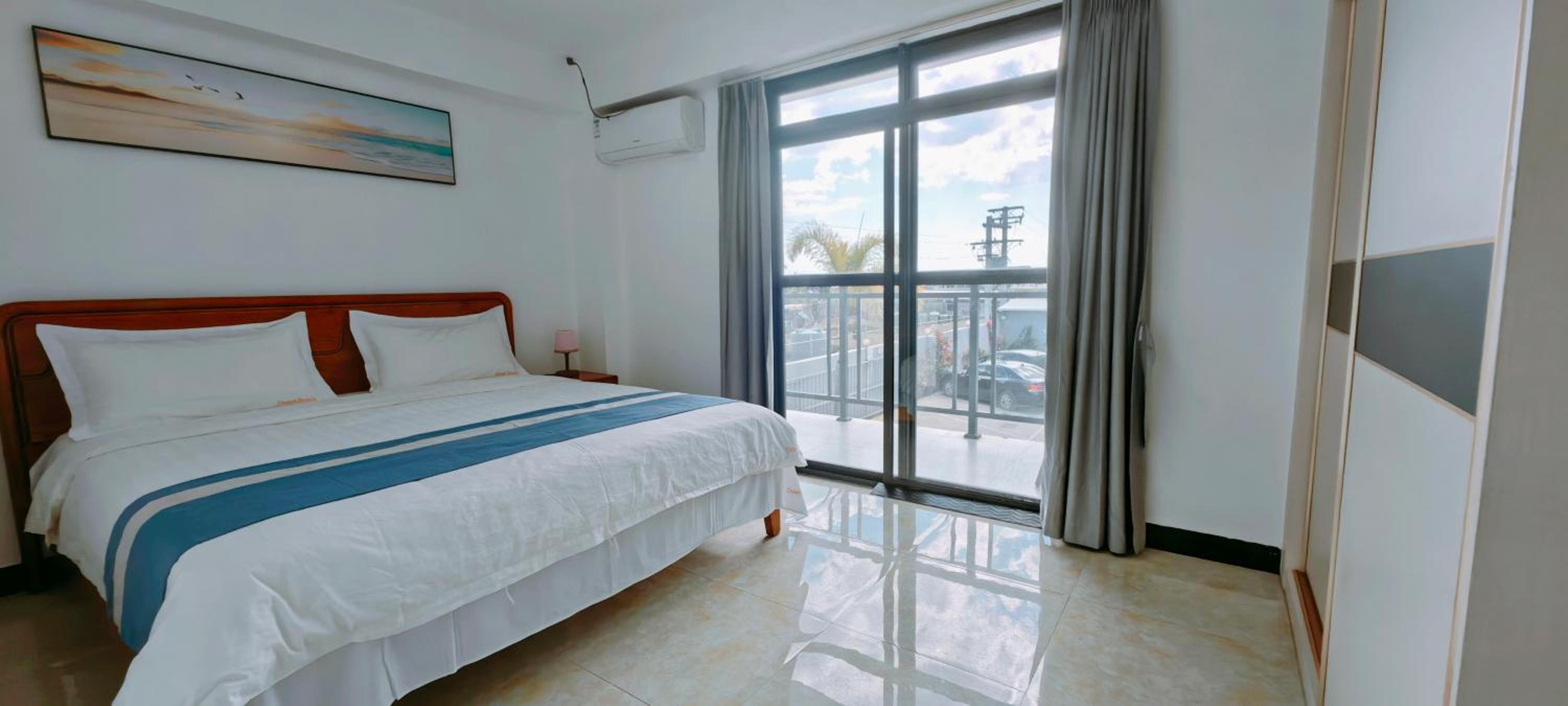 Apartment with Garden View photo 6