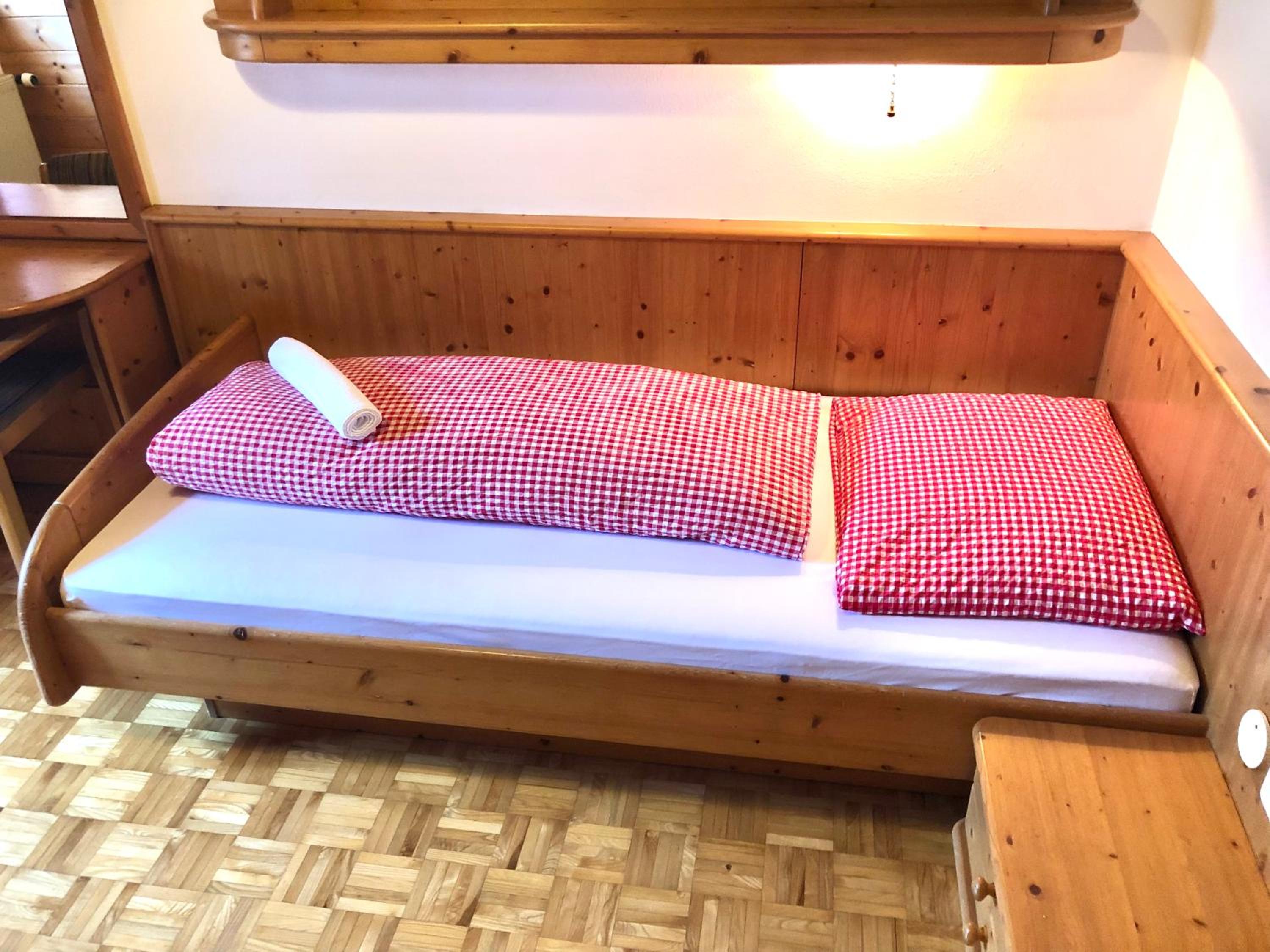 Single Room photo 2