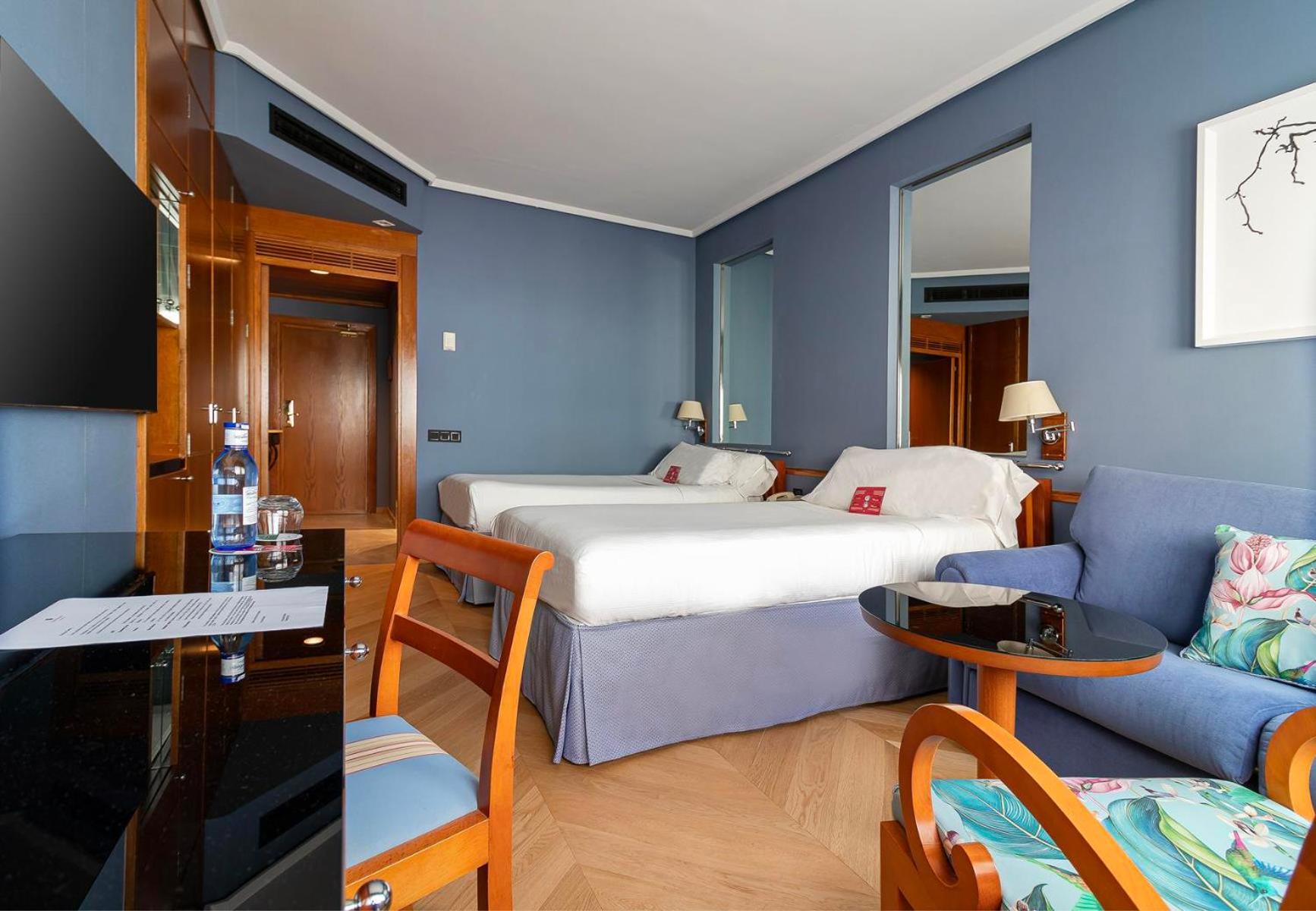 Superior Double Room - Photo 4