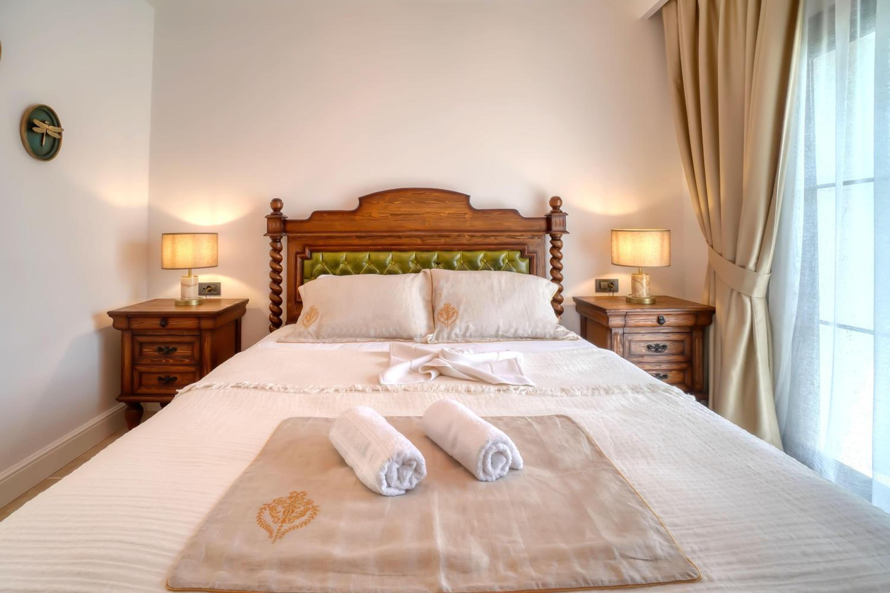 Double Room with Pool View