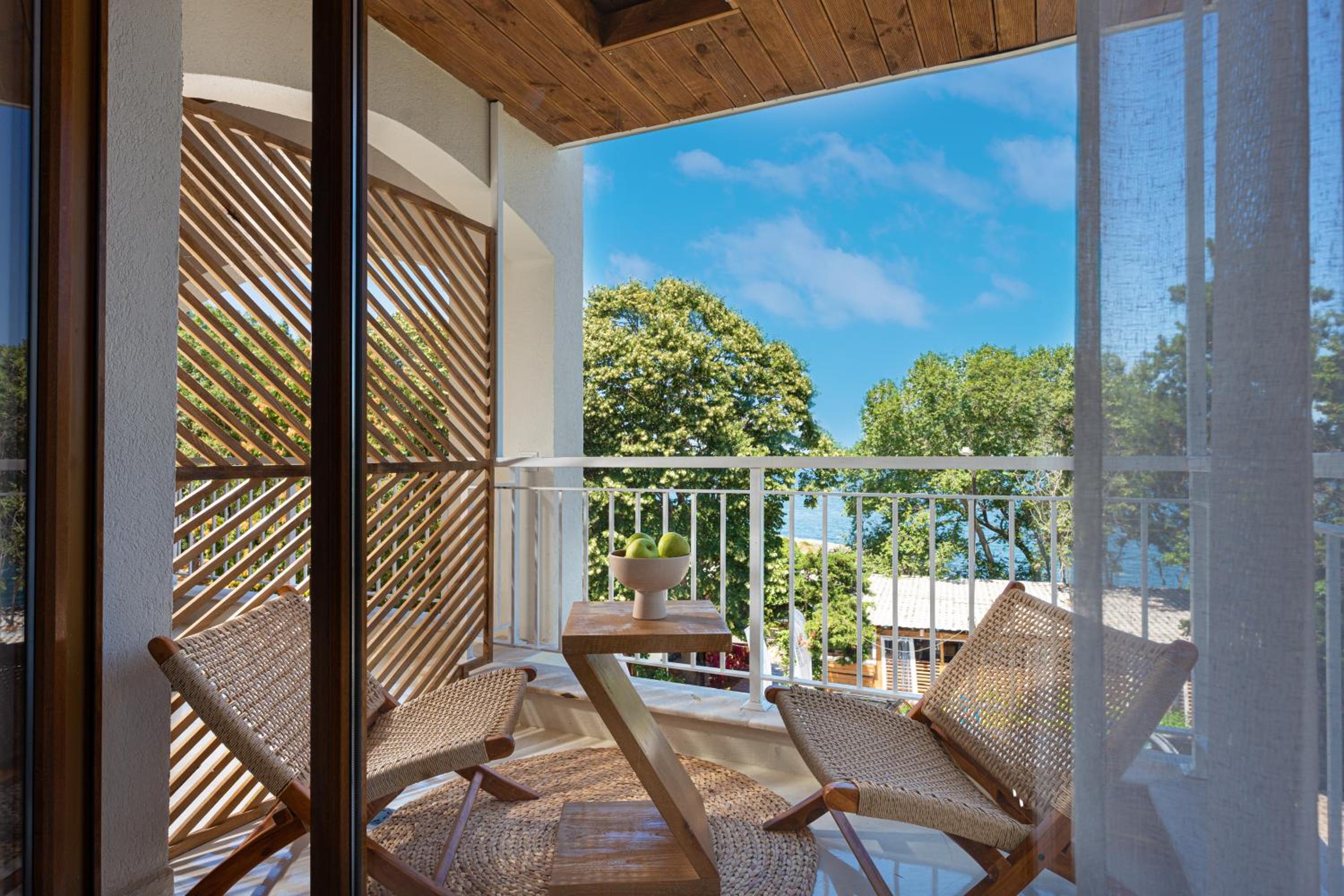 Apartment with View and Balcony