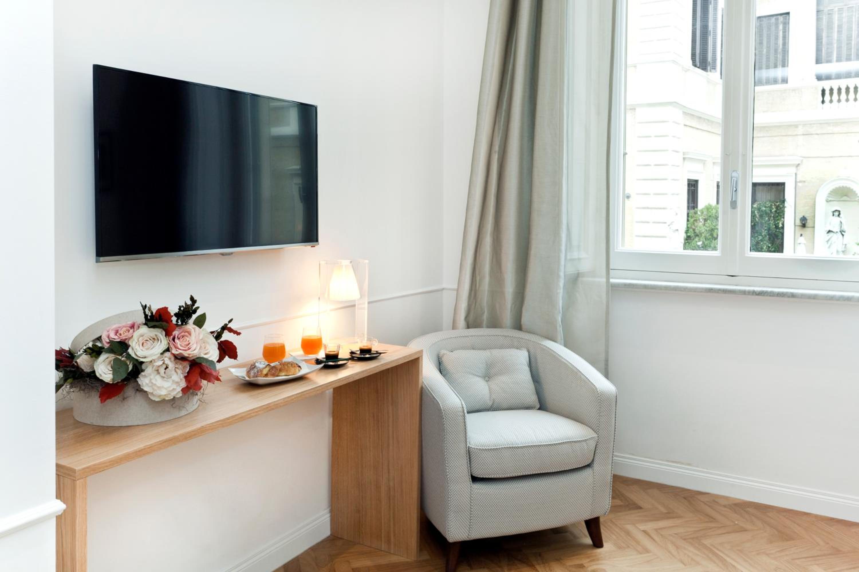 Standard Double Room photo 2