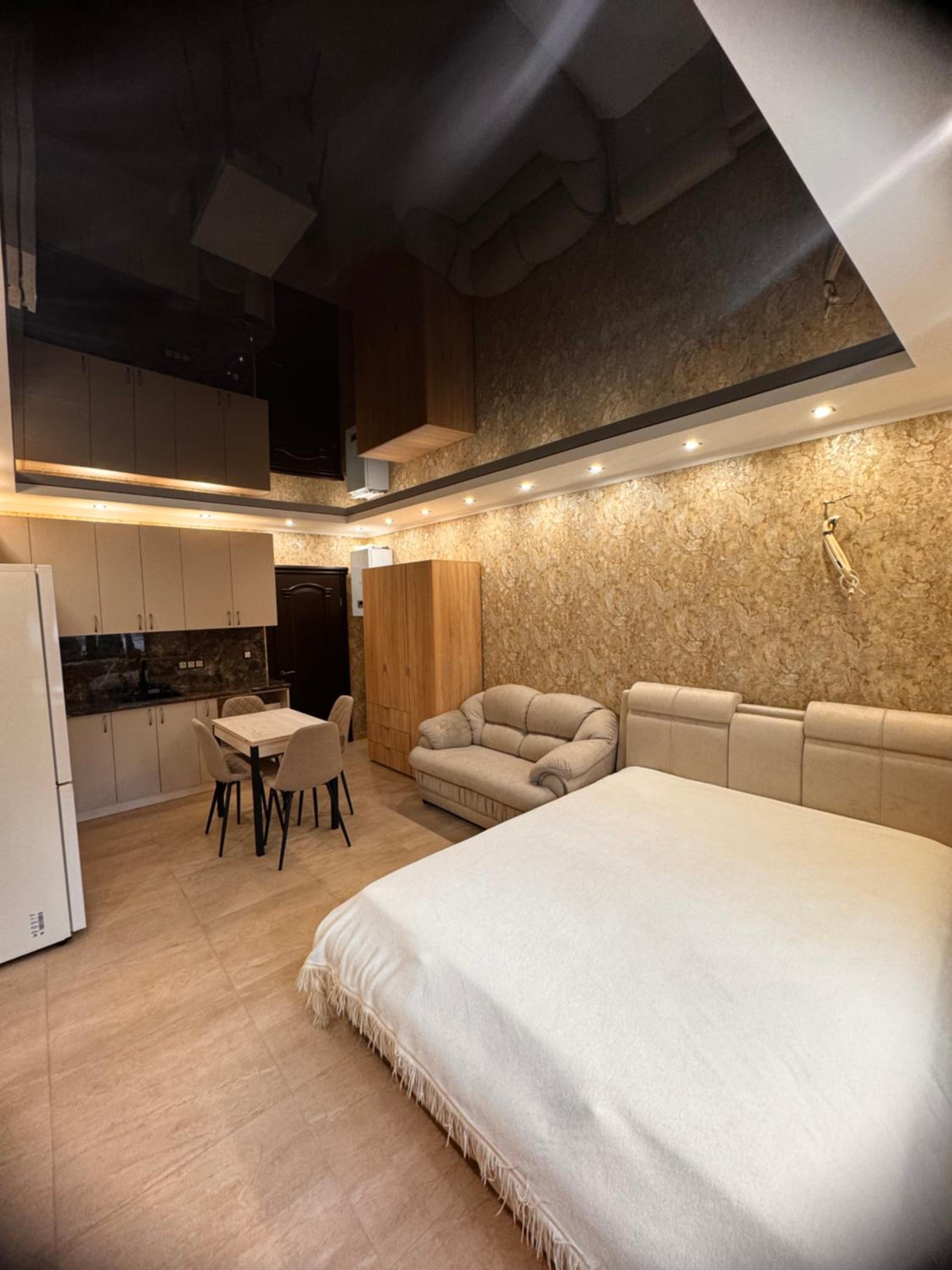 Studio Apartment with One Double Bed