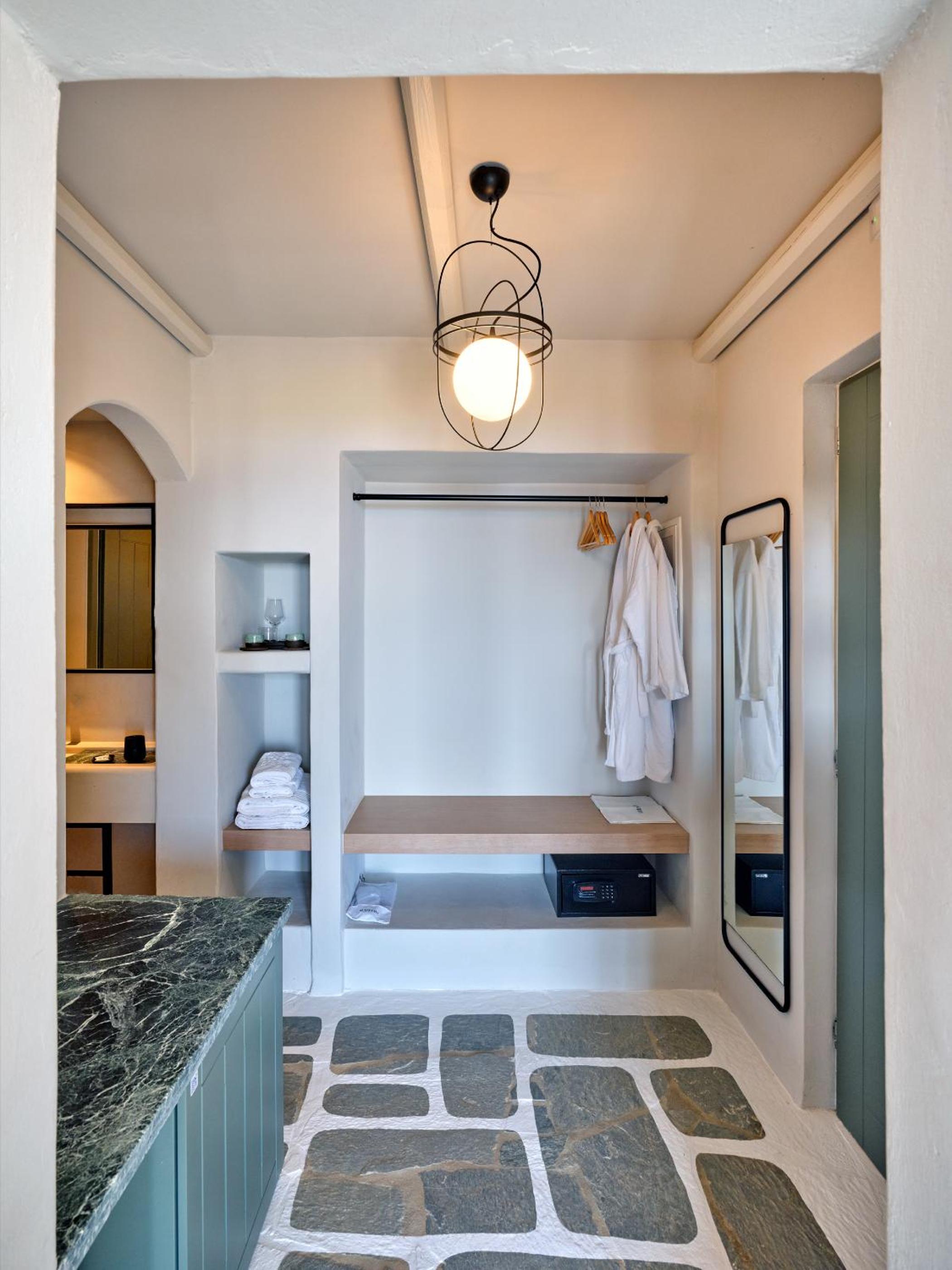 Signature Suite Mini Jetted Pool Sea View - Photo 7
