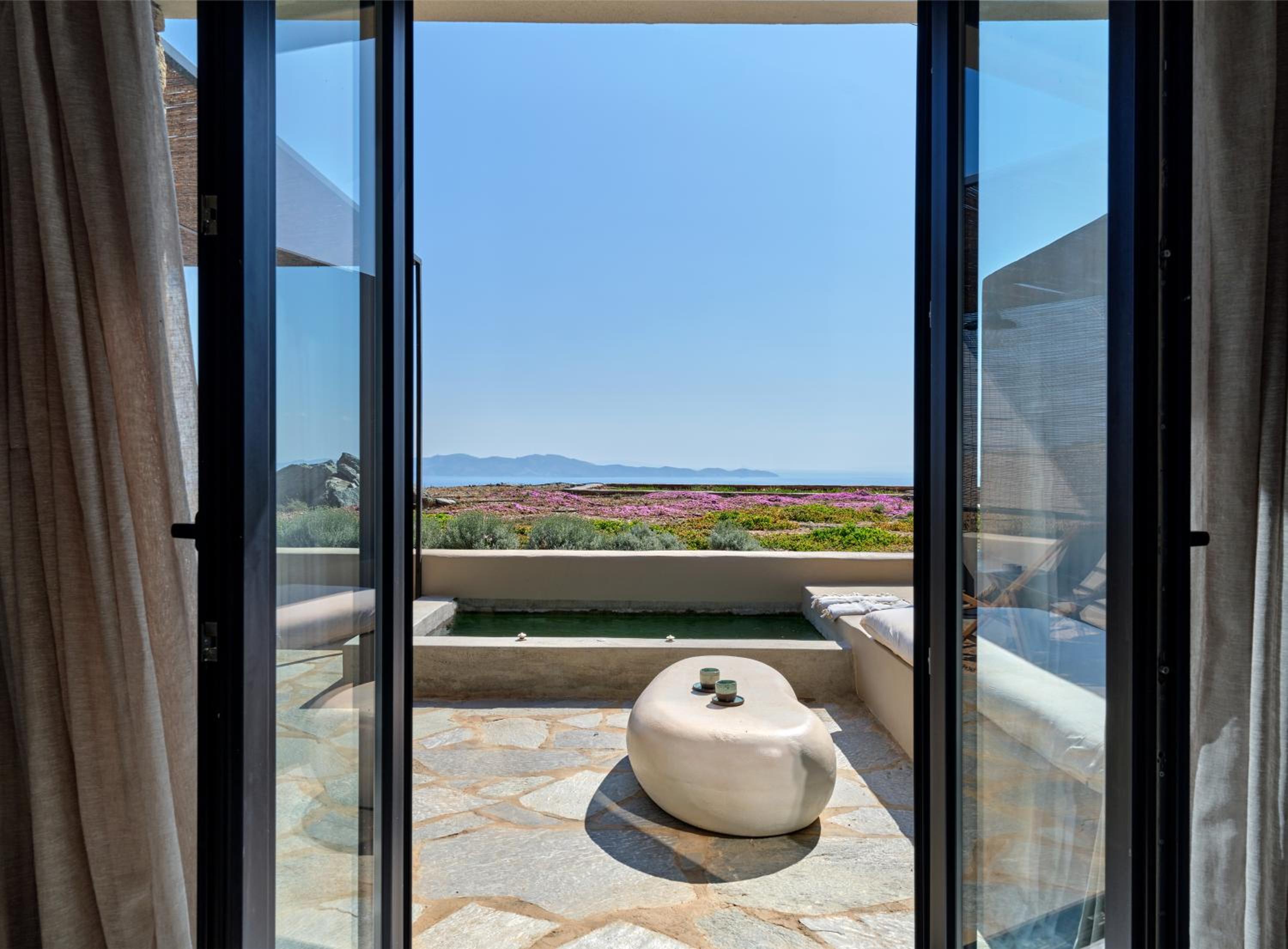Signature Suite Mini Jetted Pool Sea View - Photo 24