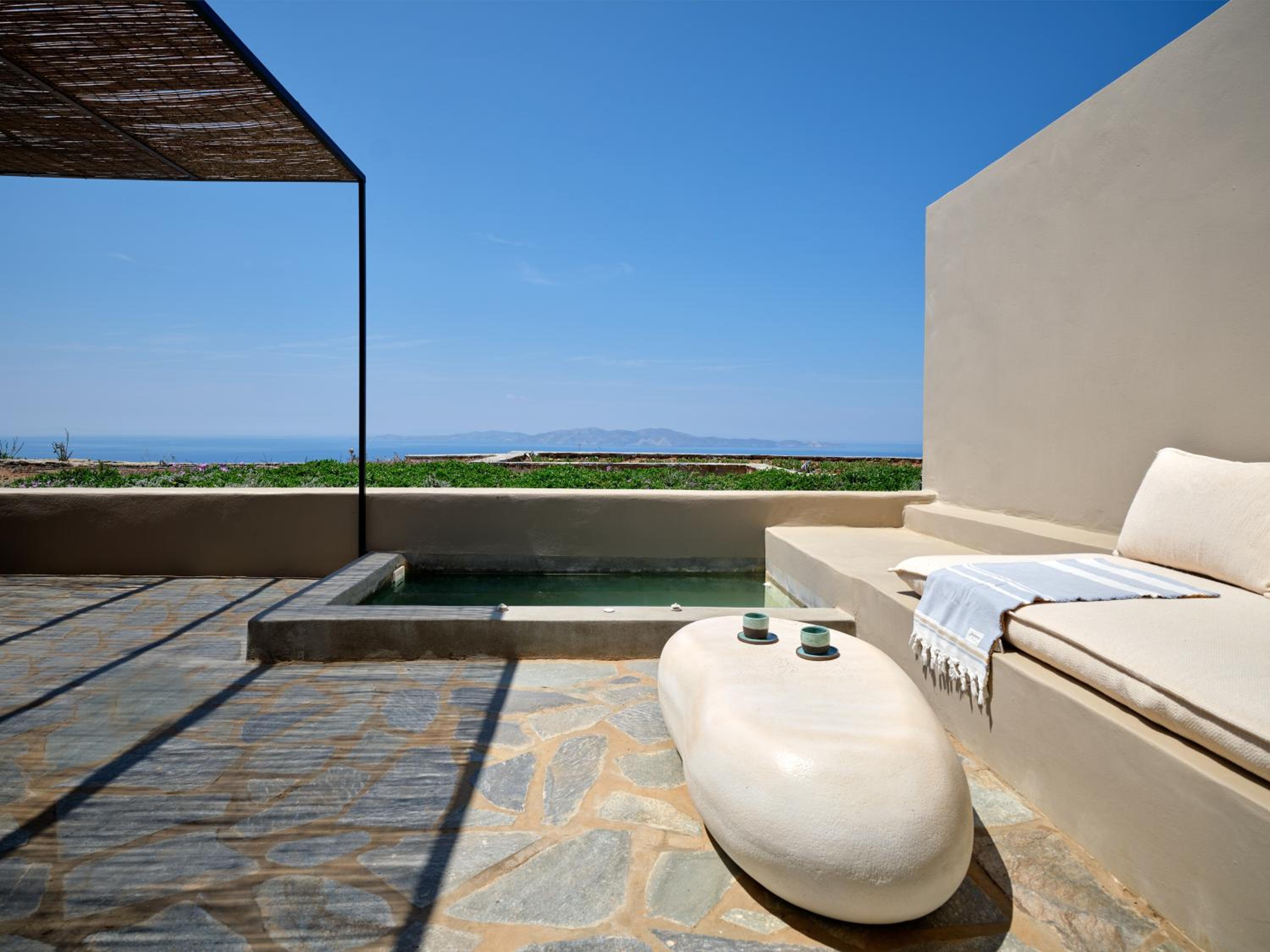 Signature Suite Mini Jetted Pool Sea View - Photo 26