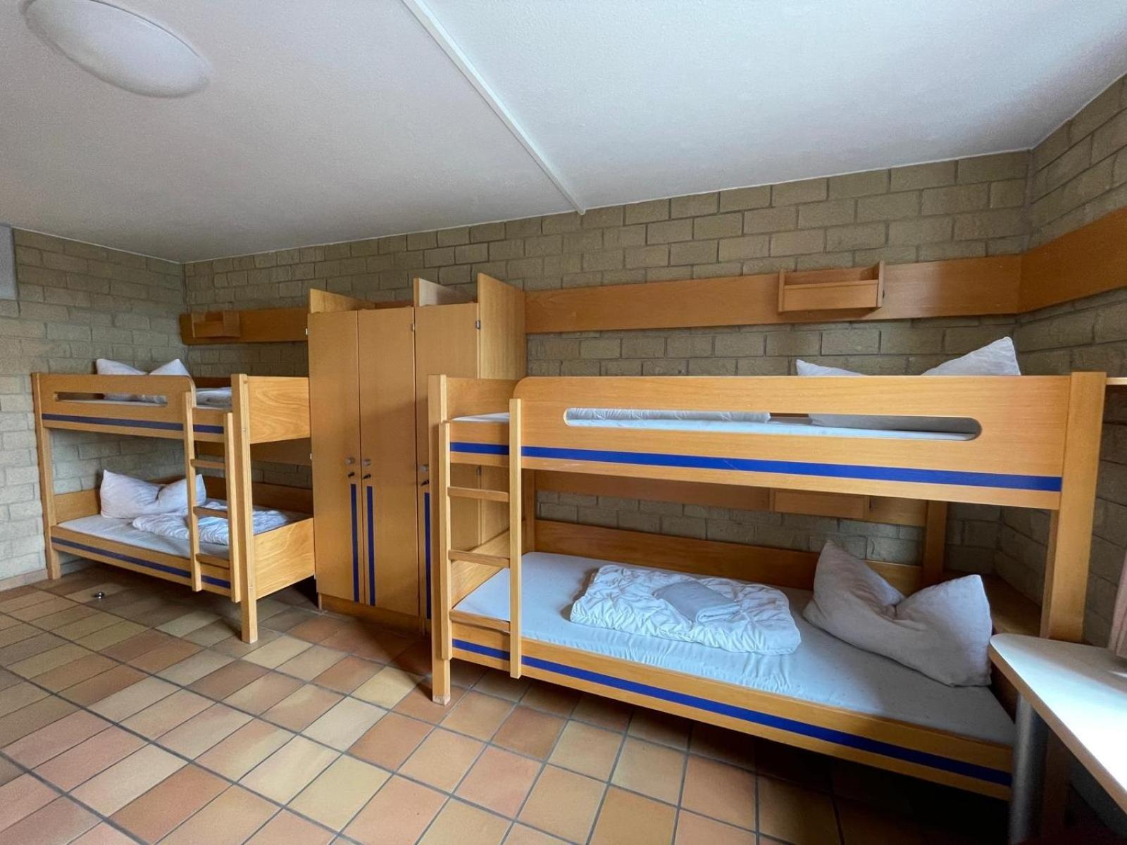 Quadruple Room with Private Bathroom photo 1