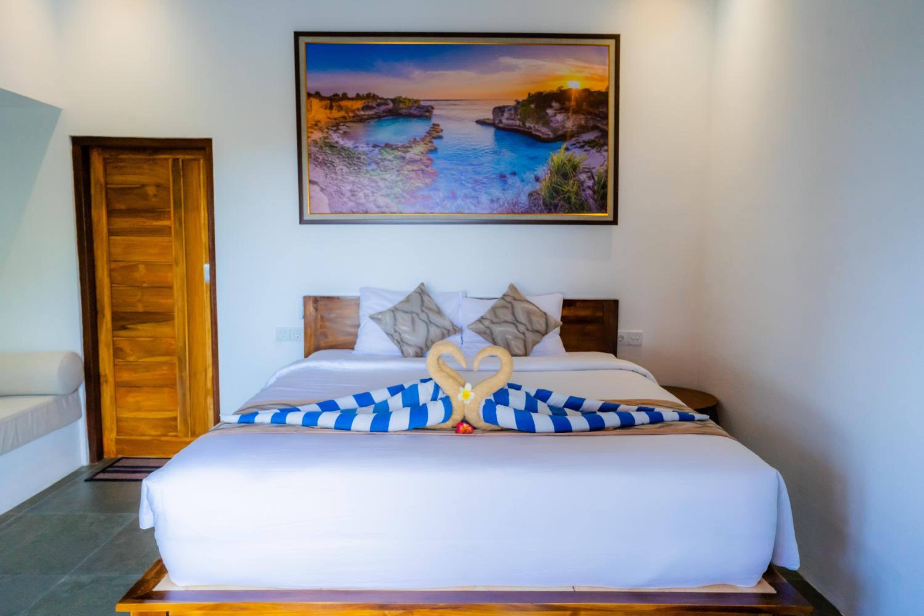 Villa with Sea View - Photo 8