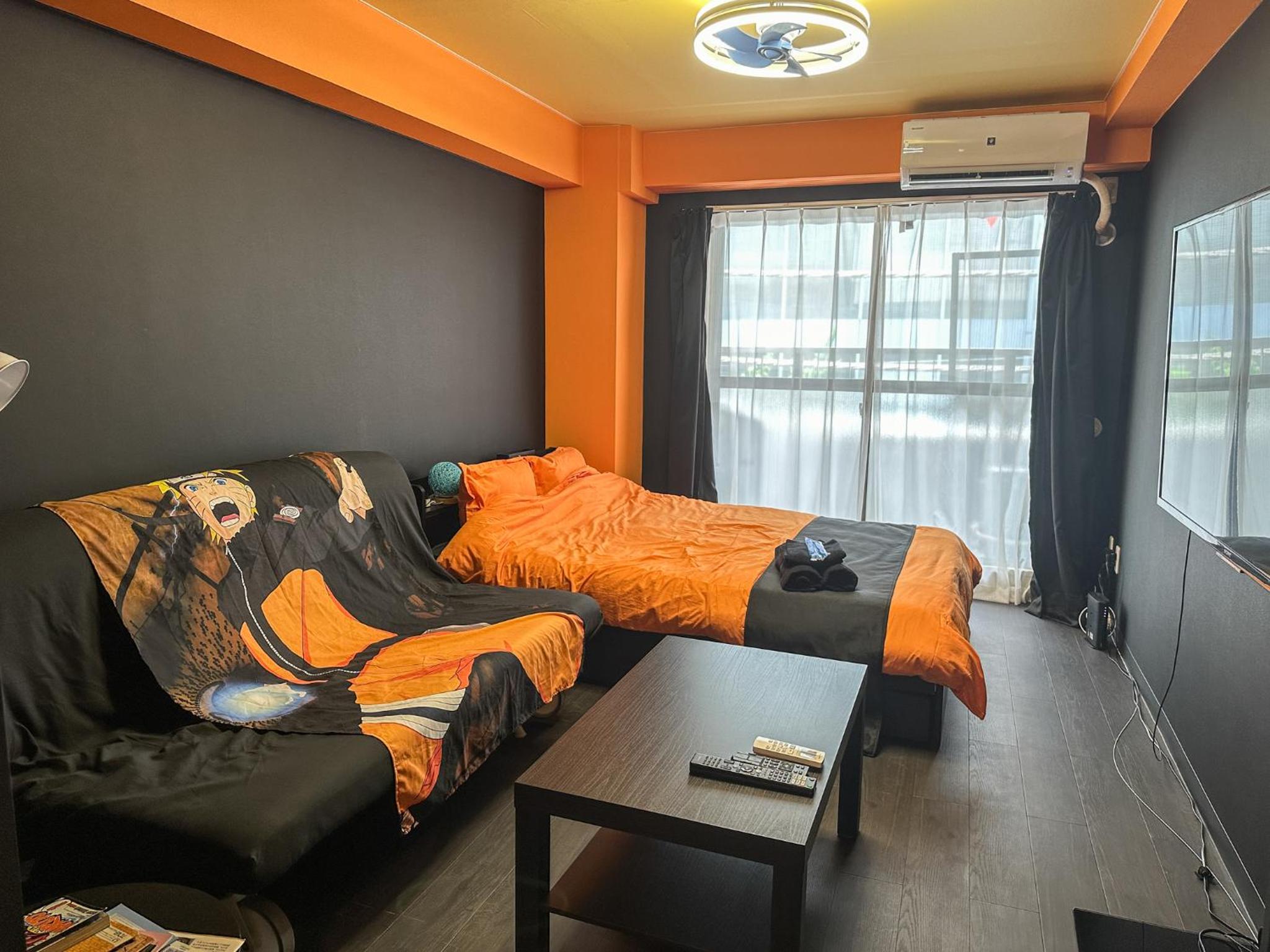 One-Bedroom Apartment photo 1