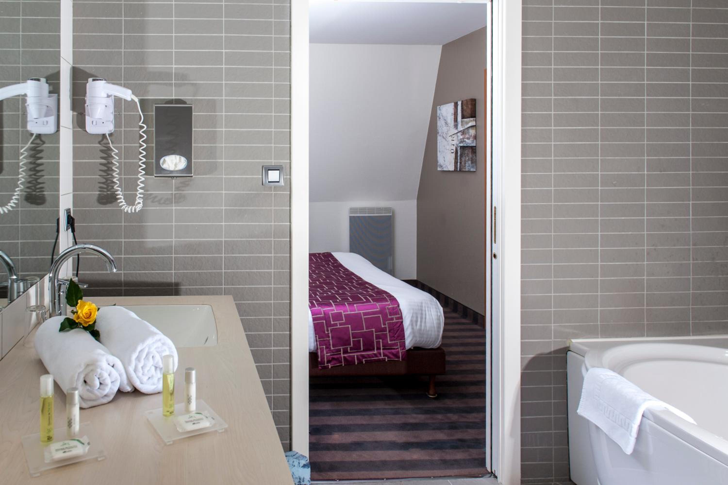 Suite photo 1