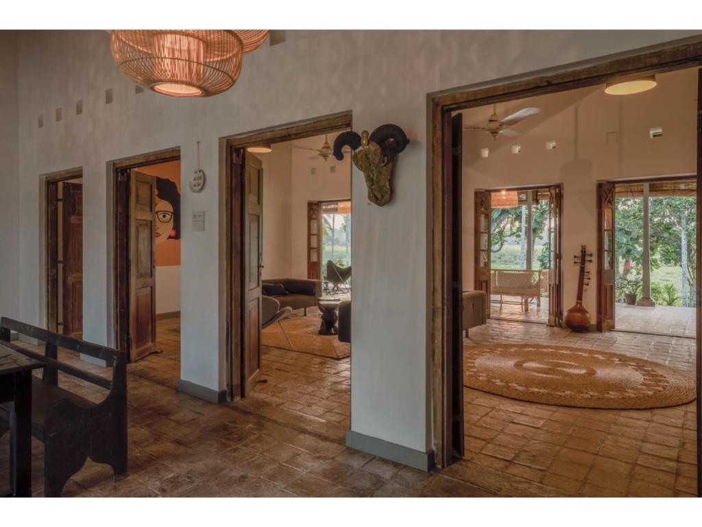 Villa photo 1