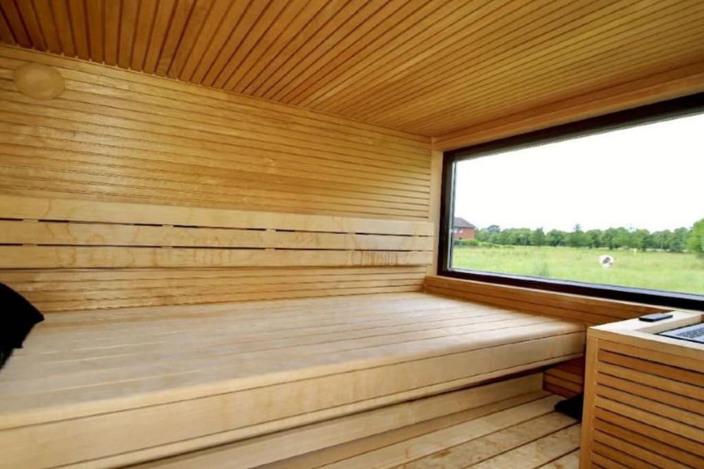 Three-Bedroom Villa photo 1