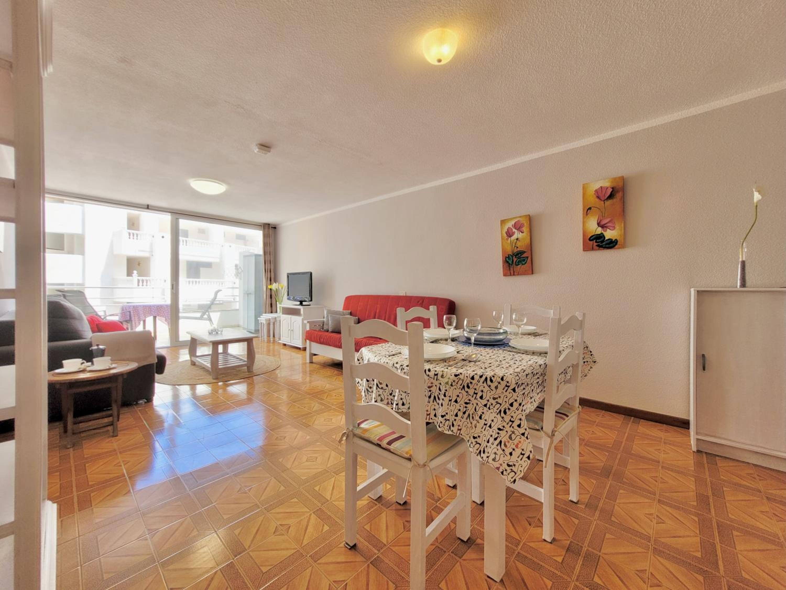 Apartamento con Vista y Balcón