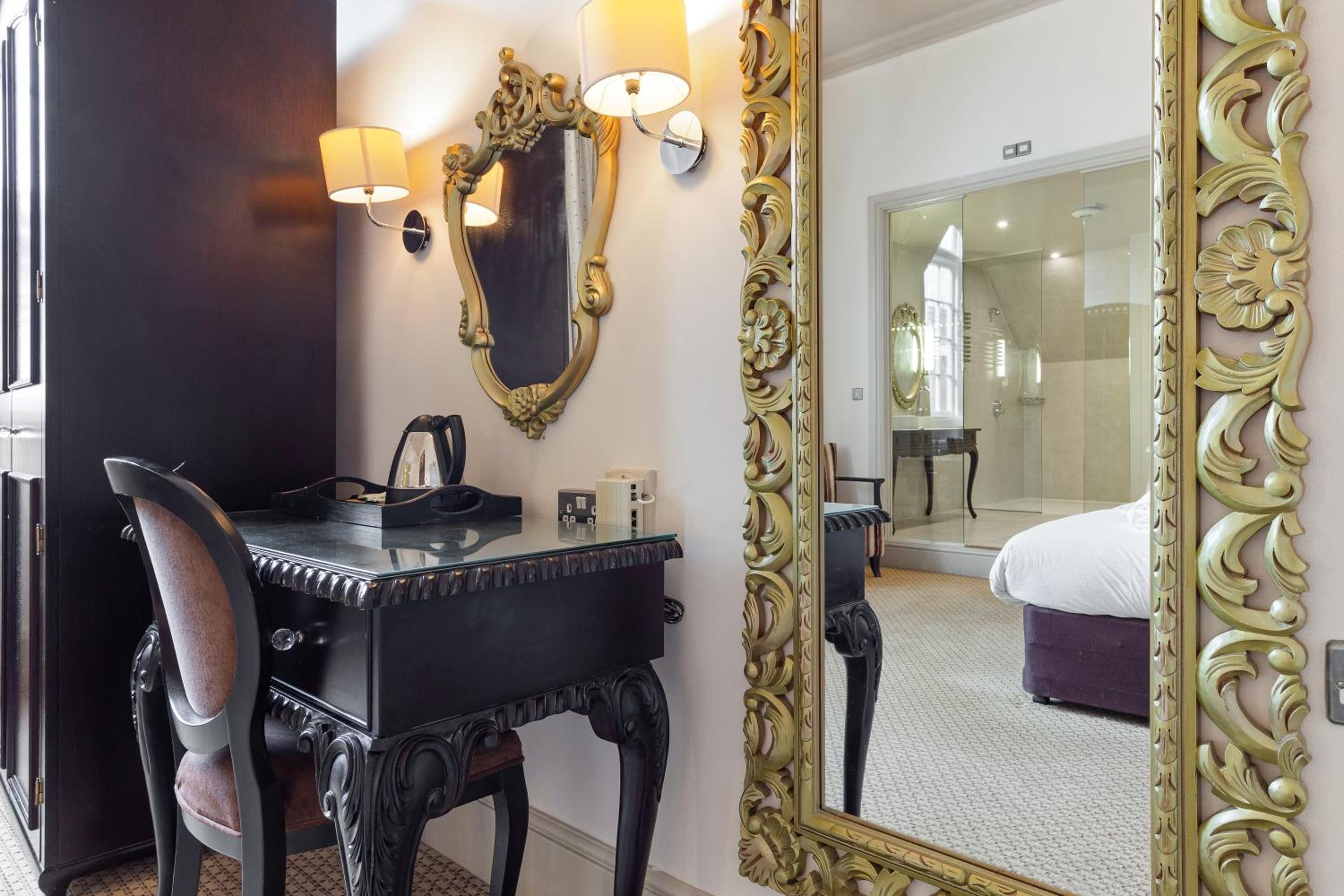 Deluxe Double Room with Castle View photo 3
