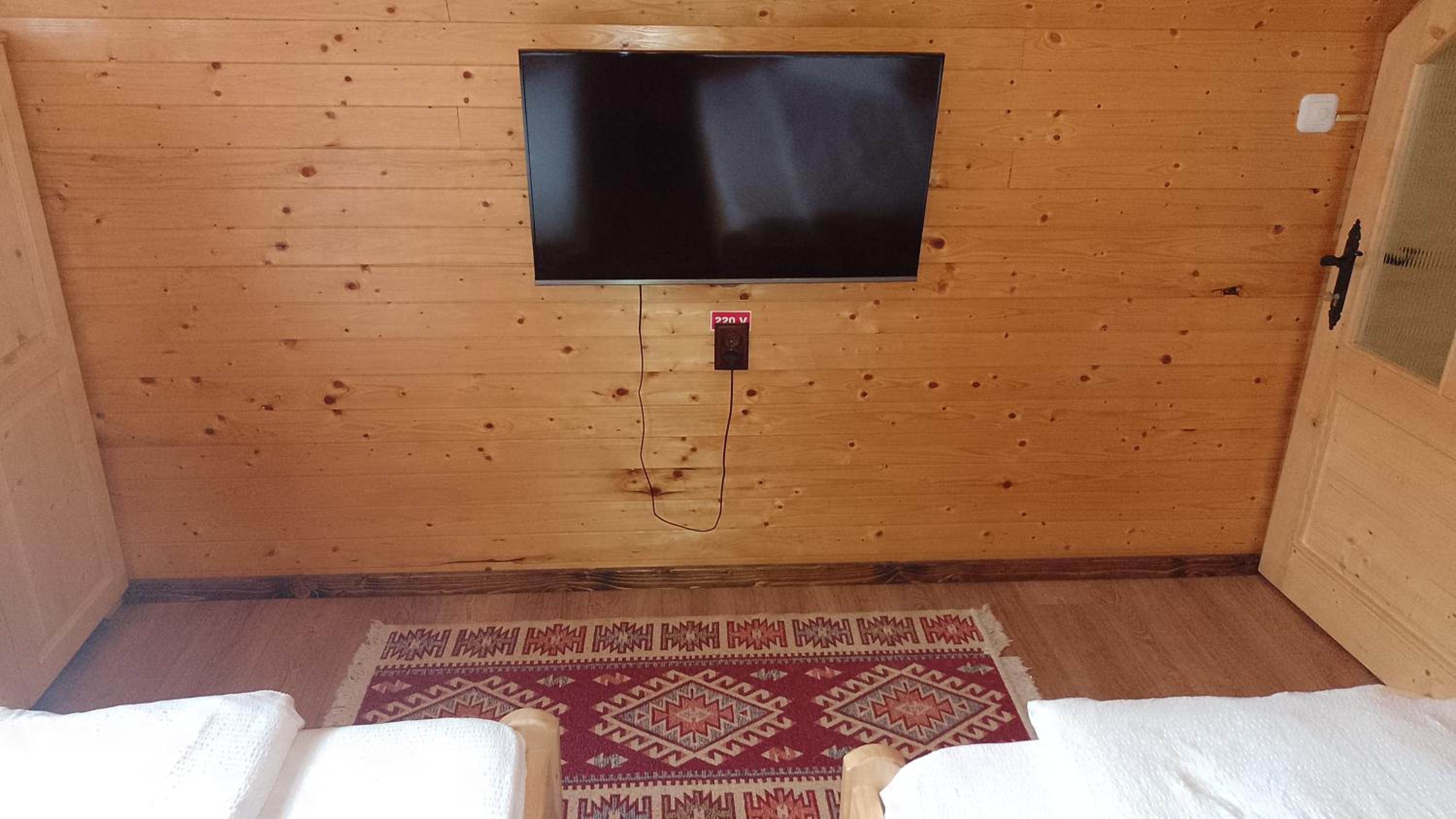 Two-Bedroom Chalet photo 3