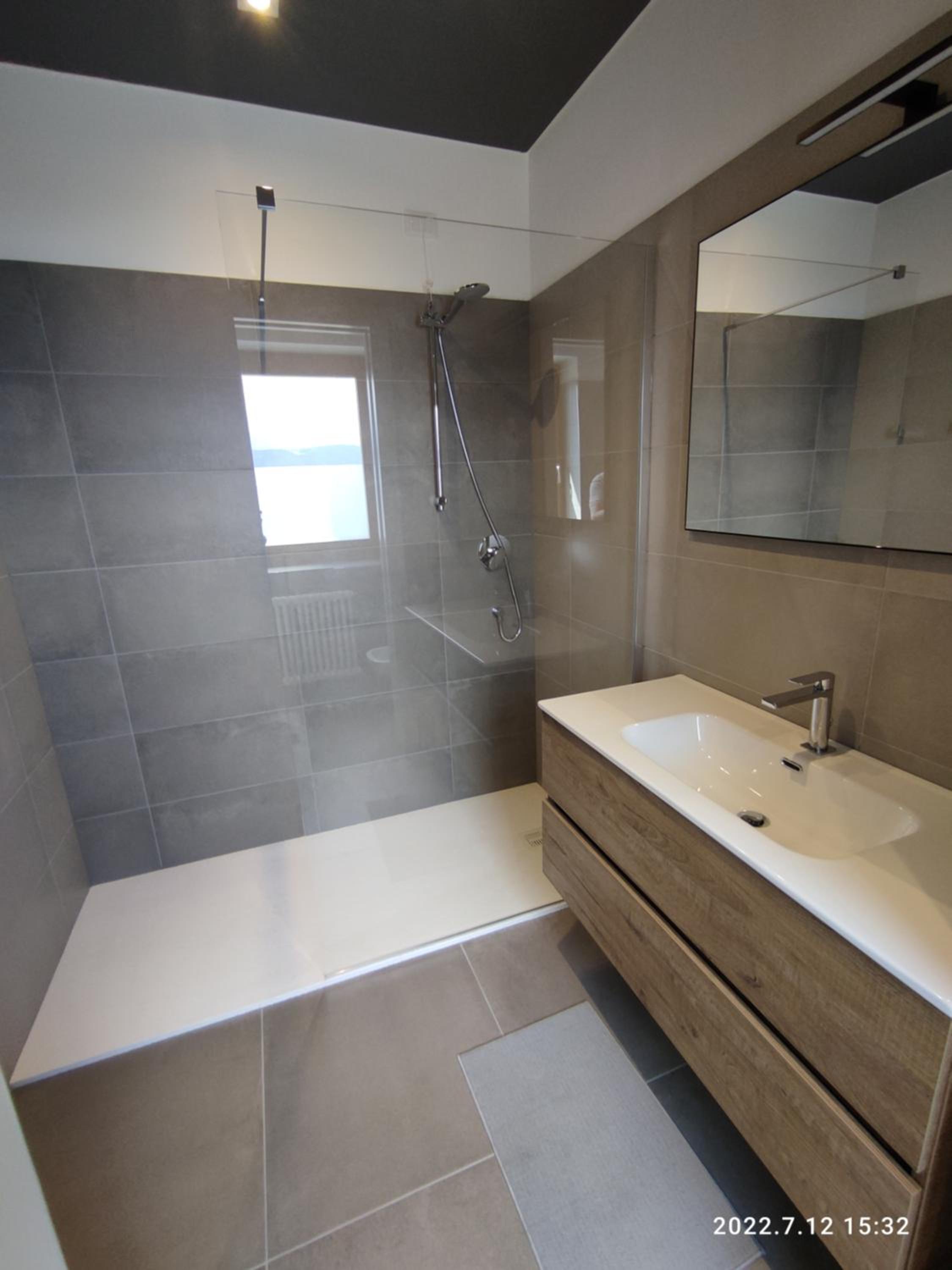 Deluxe Double Room with Balcony photo 3