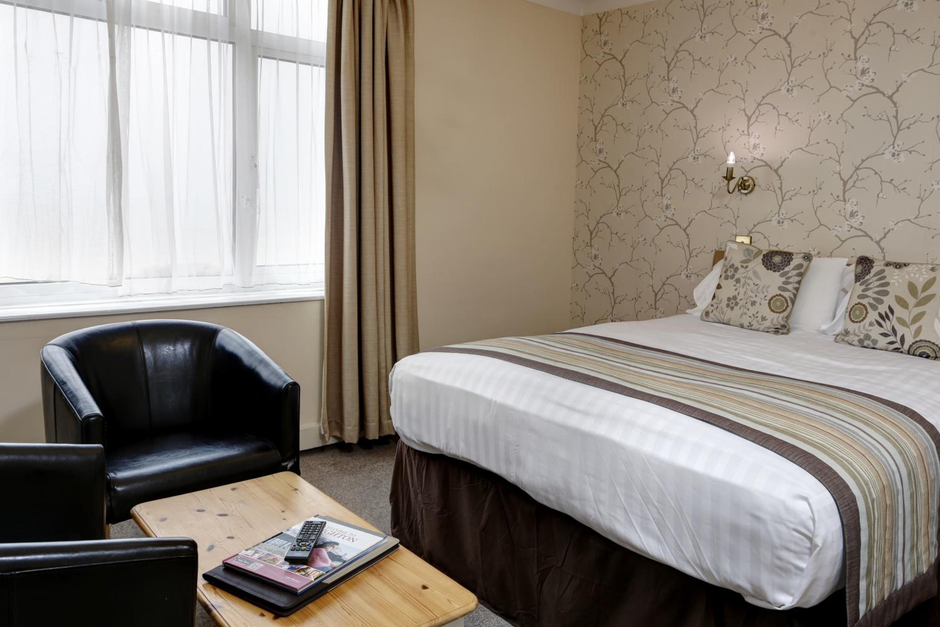 Double Room with Double Bed and Sea View - Non-Smoking - Photo 1