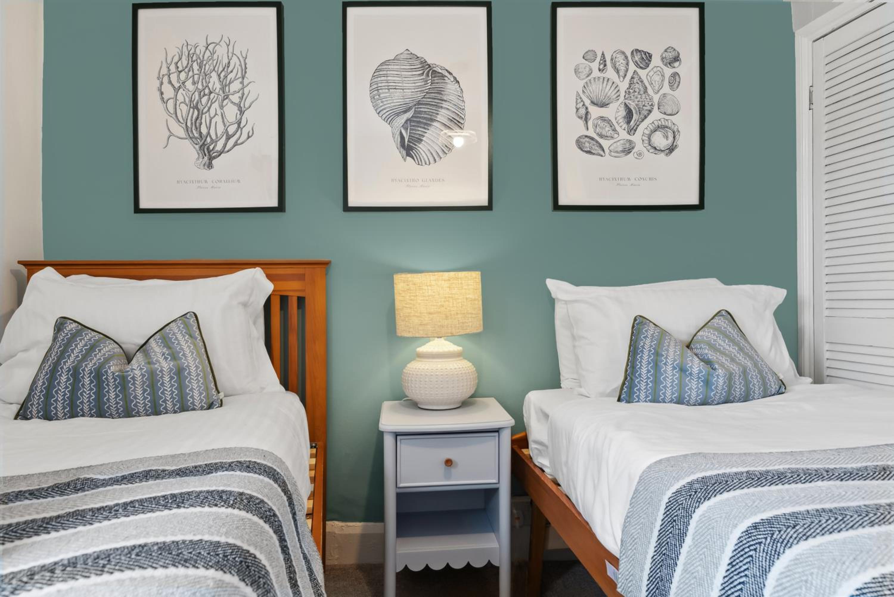 Two-Bedroom House photo 1