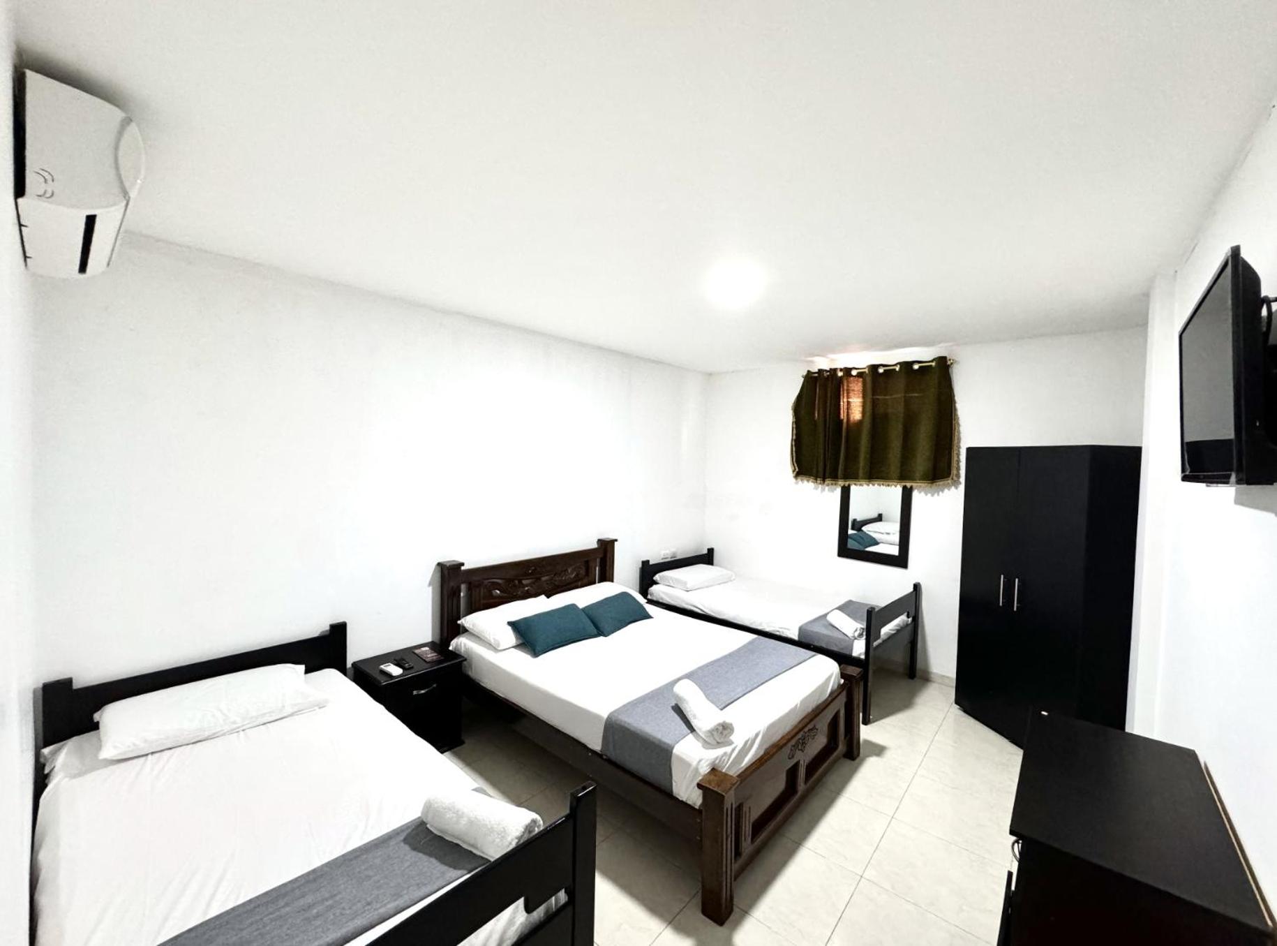 Quadruple Room with Bathroom photo 1