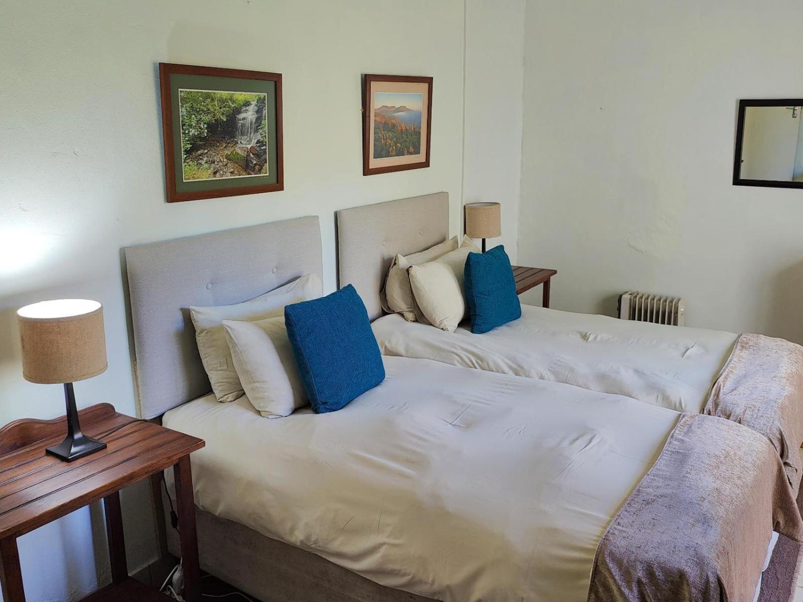 Three-Bedroom Cottage - Photo 7