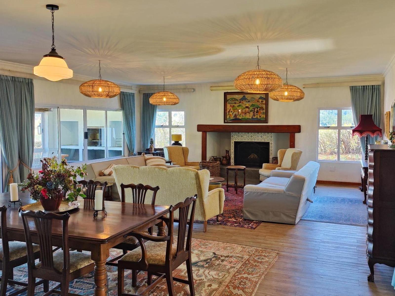 Three-Bedroom House - Photo 9