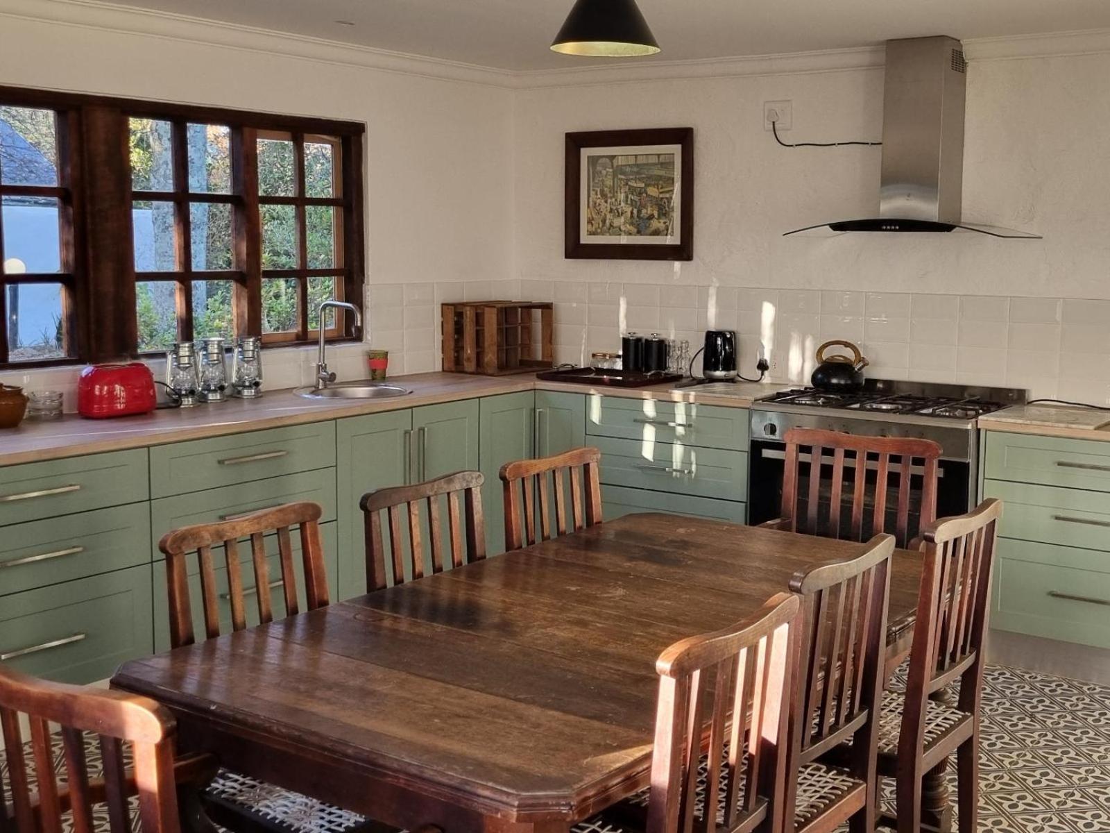 Three-Bedroom House - Photo 11